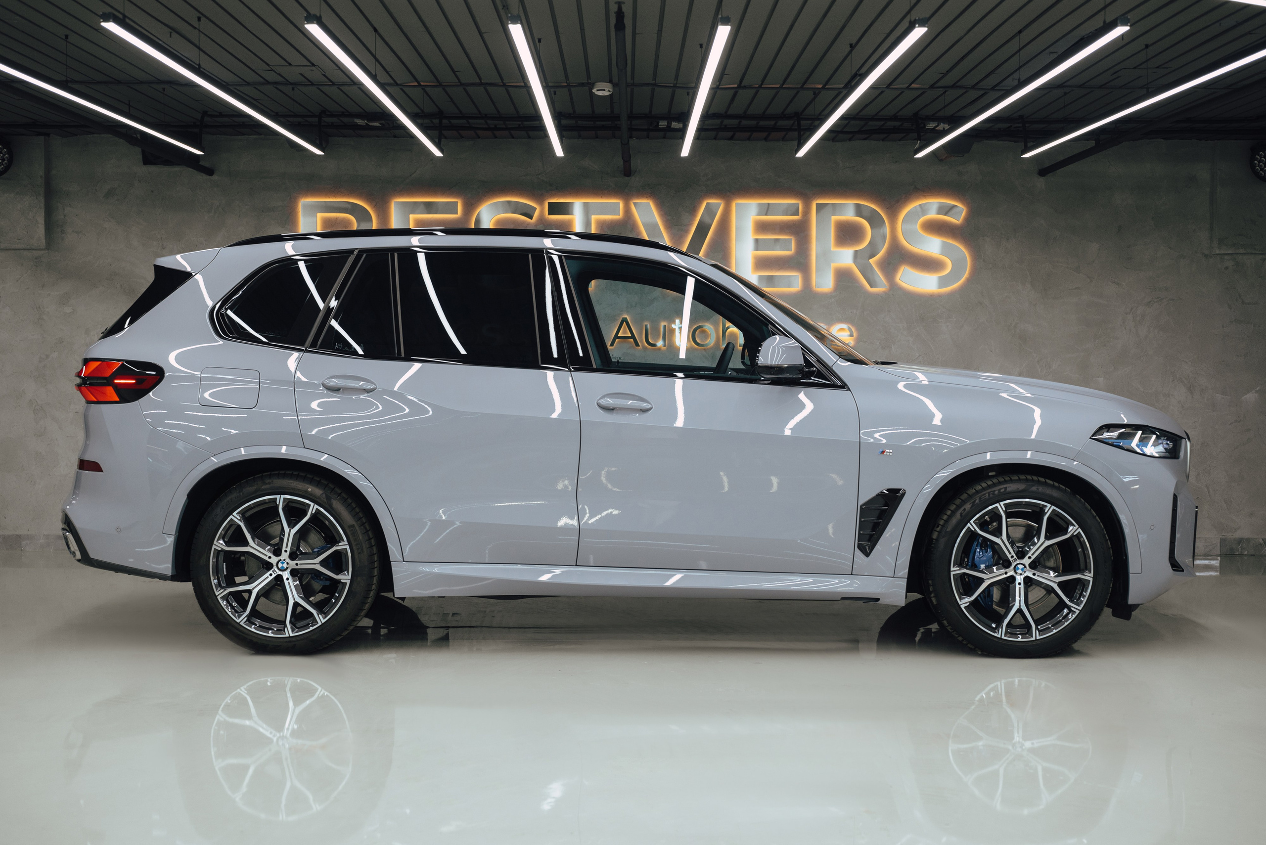 BMW X5 30d. DeLorein