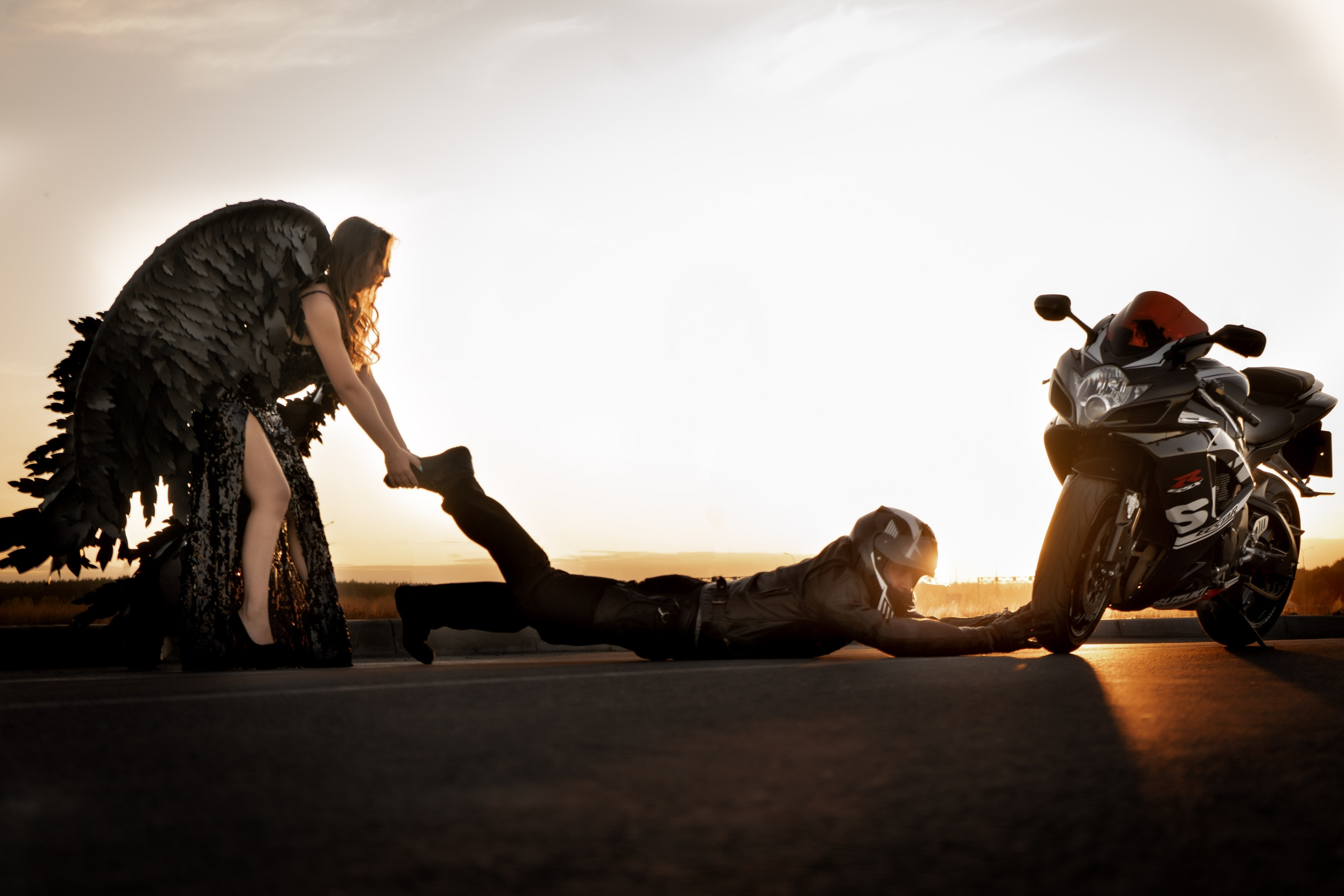 Фотосессия влюбленные на мото. Фотограф Екатеринбург Кокшарова Александра