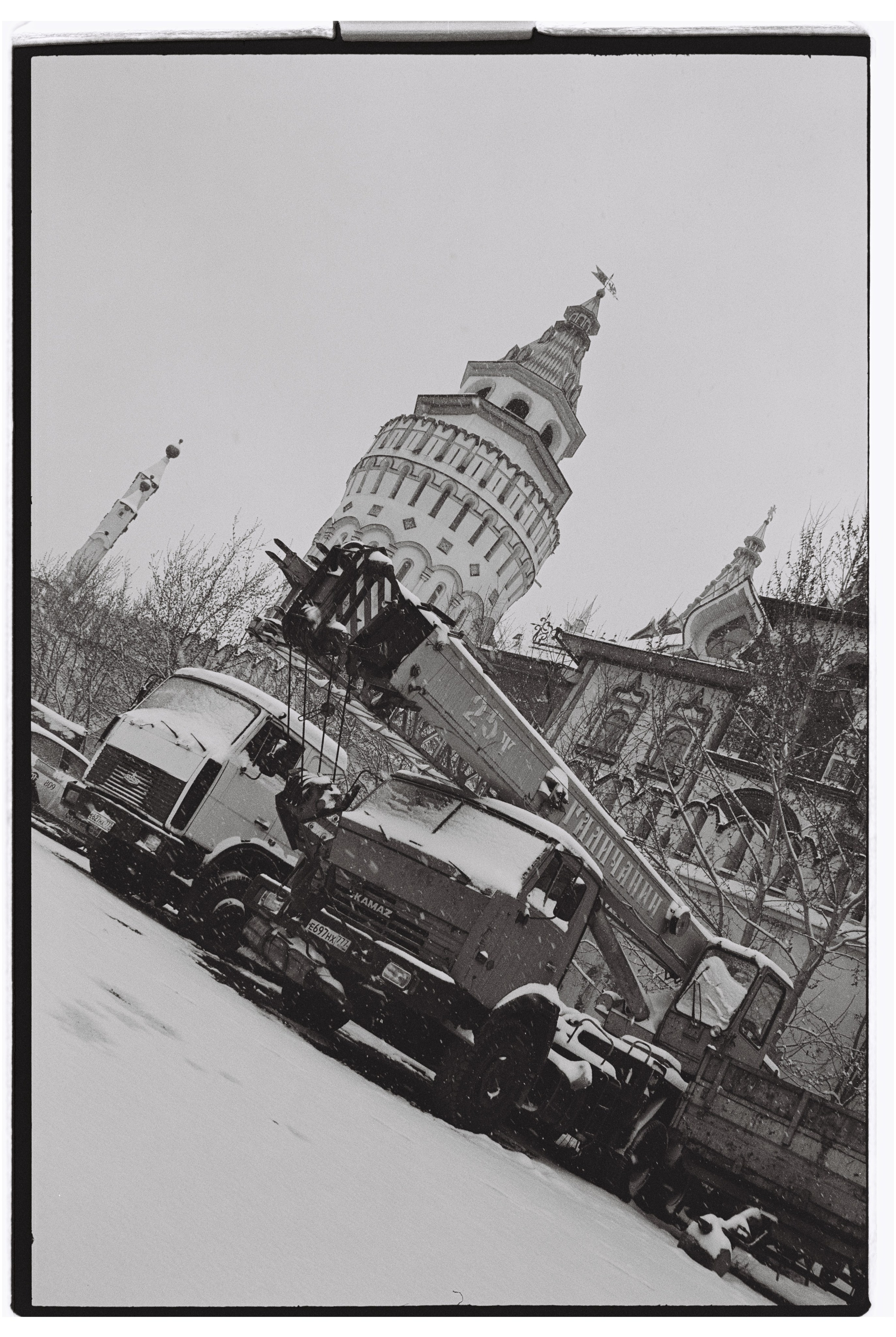 CARS. ANNA — PHOTOGRAPHER