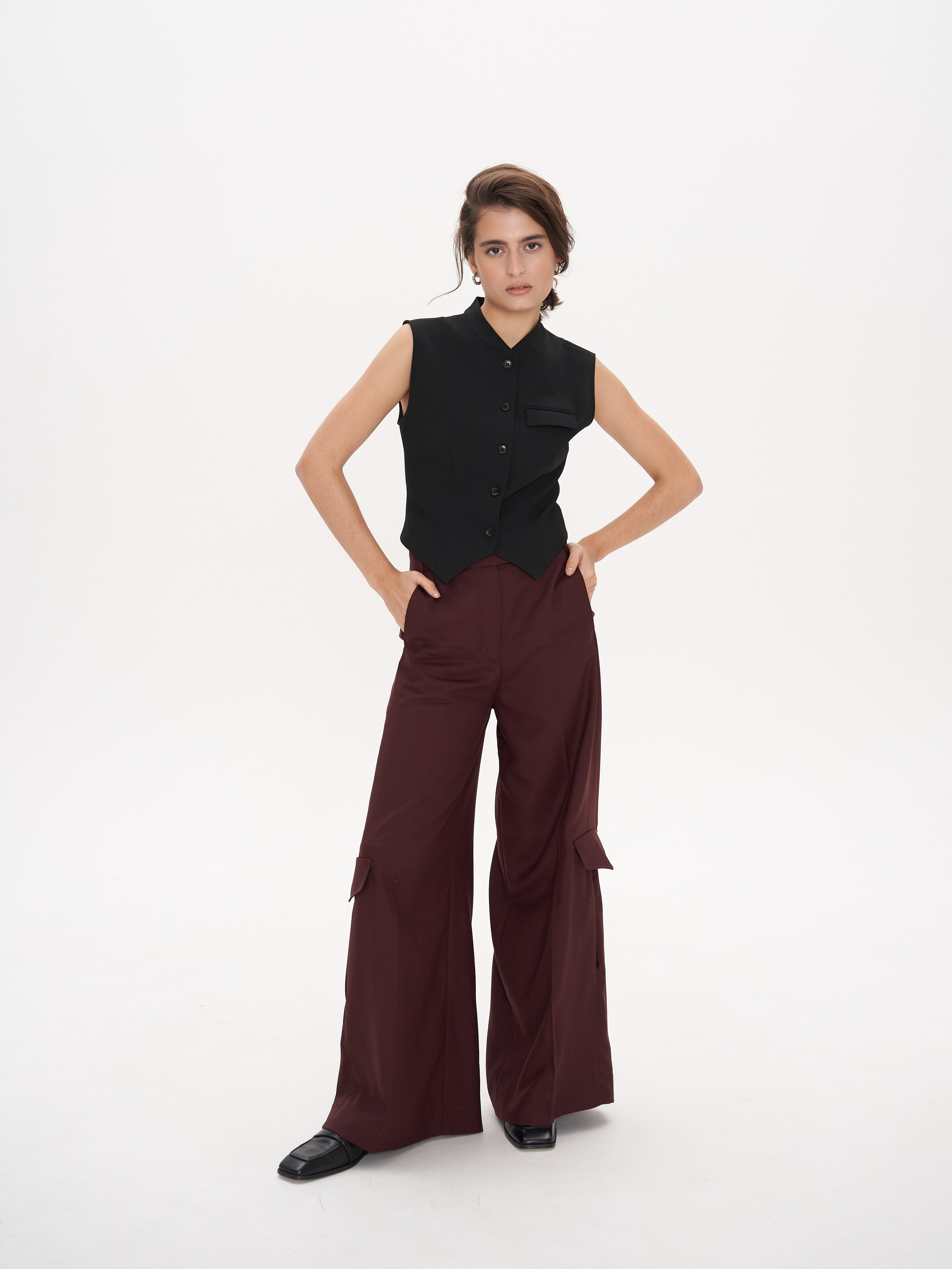 Каталог на циклораме (фронтальный мягкий свет). Коммерческий фотограф в Москве Хабибуллина Эльза