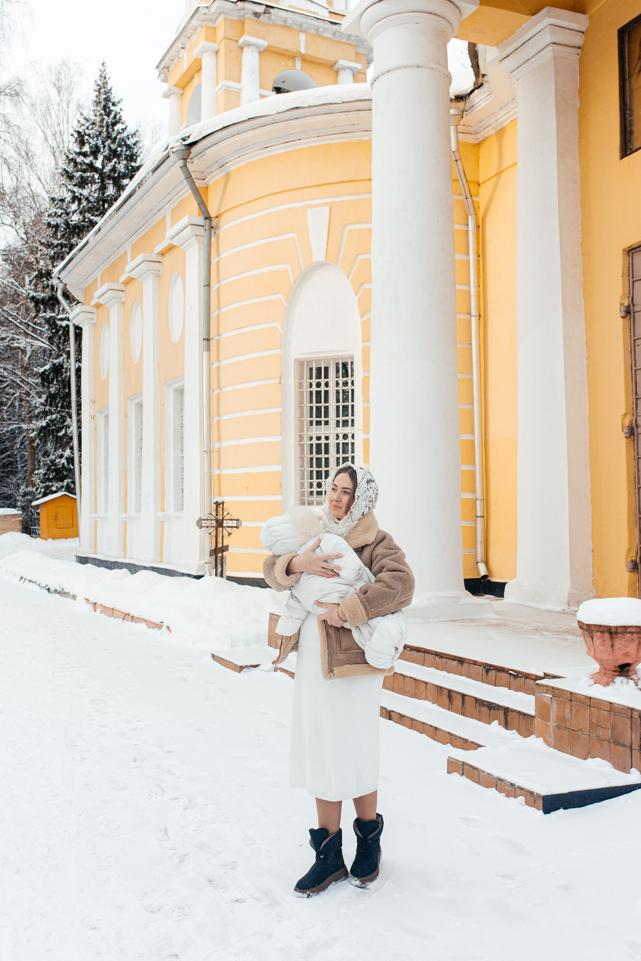 Крещение Михаил. Семейный и домашний фотограф в Москве и МО Королева Валерия