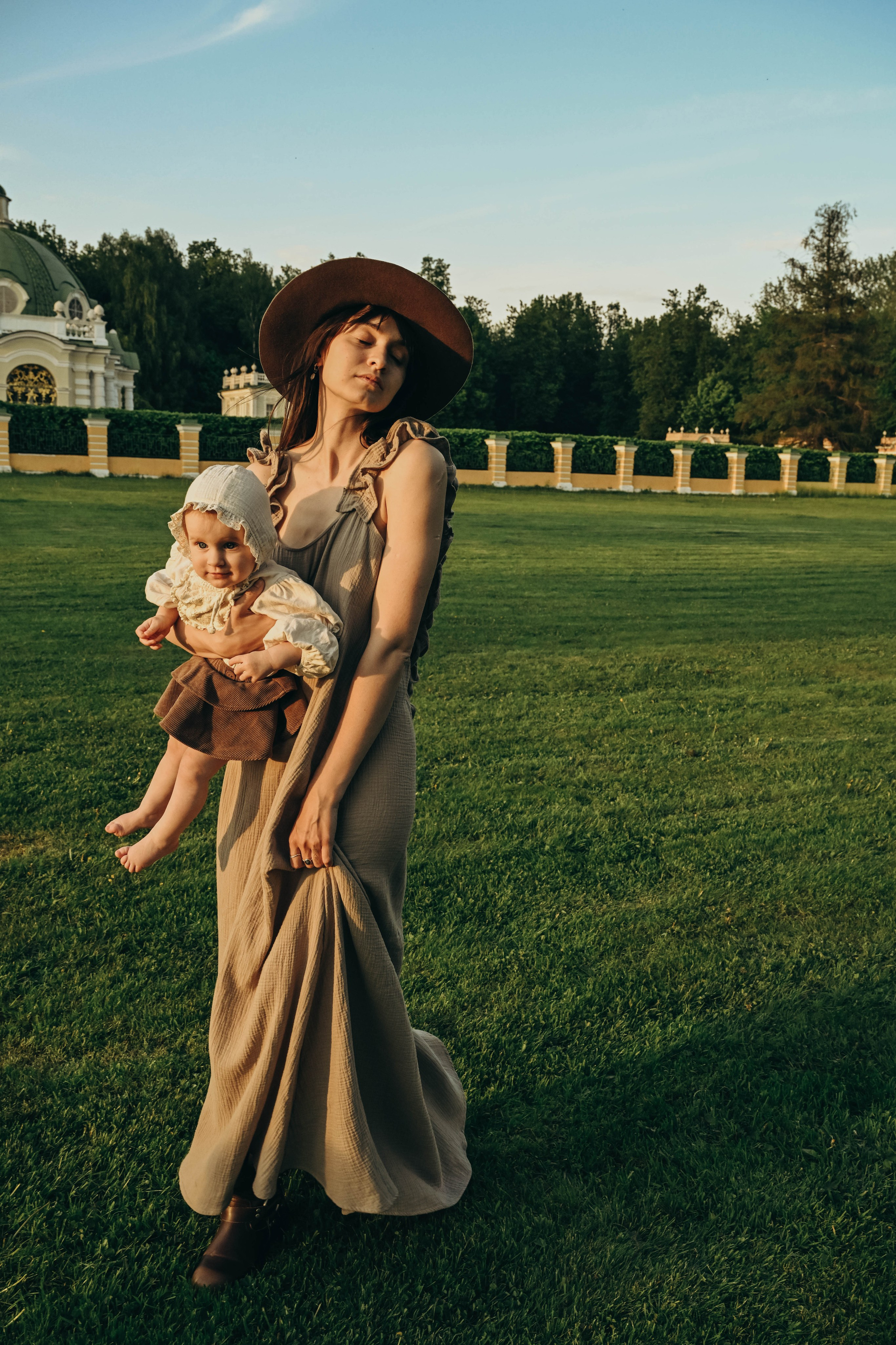 Кусково мама и дочка. Семейный фотограф в Москве Люберцах Ирина Вронская