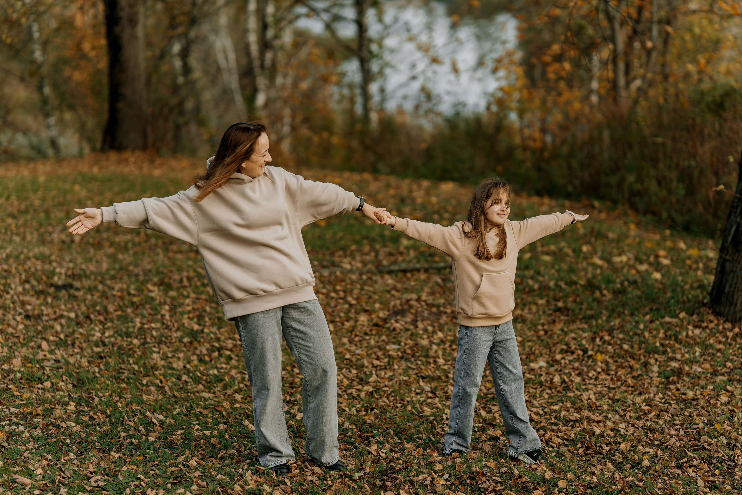 Виктория и Полина. Свадебный и индивидуальный фотограф в Суворове Клюева Мария