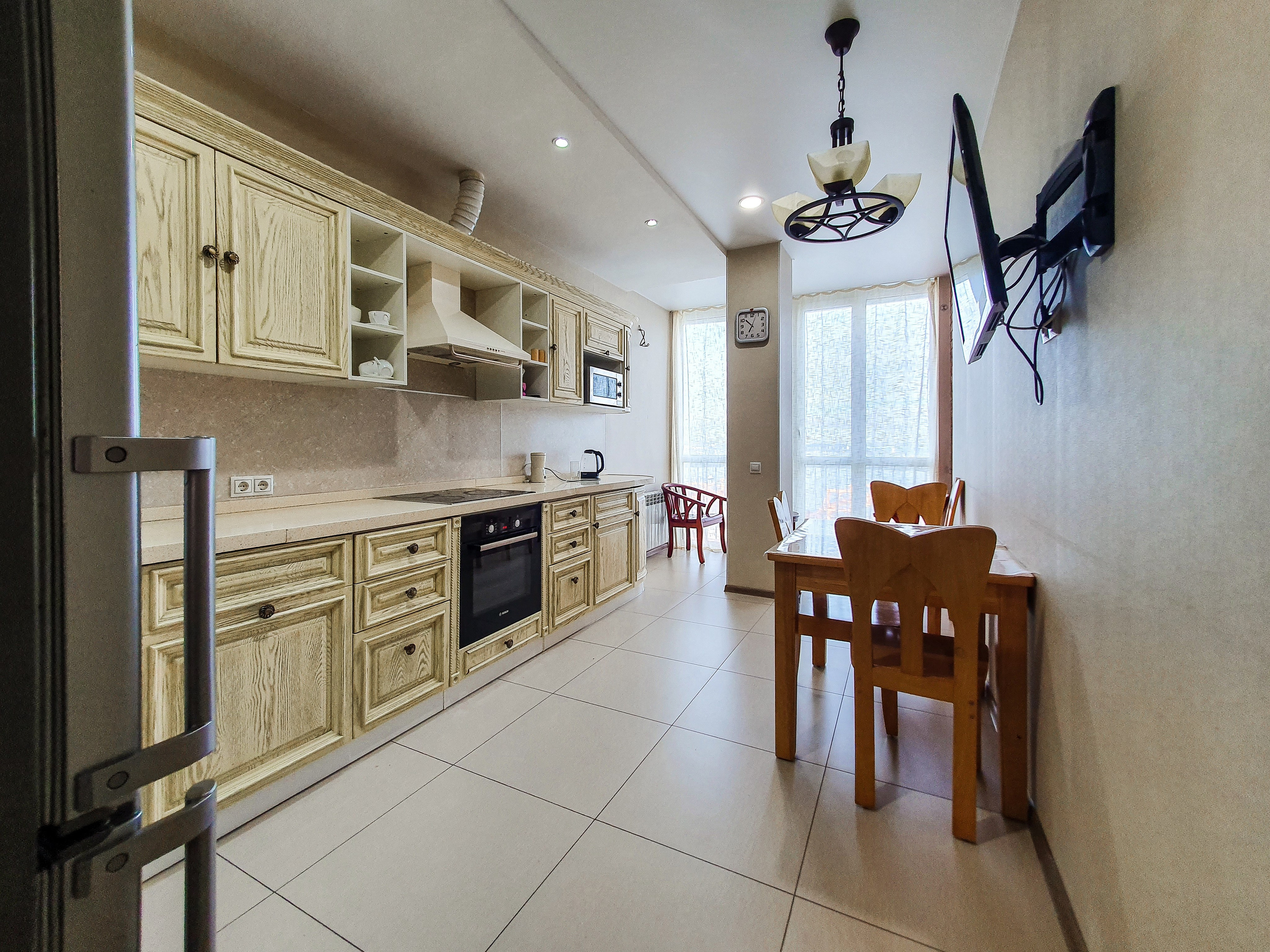 Кухня Фастовская 29. Компания по производству премиальной мебели в городе Владивосток Chezvl