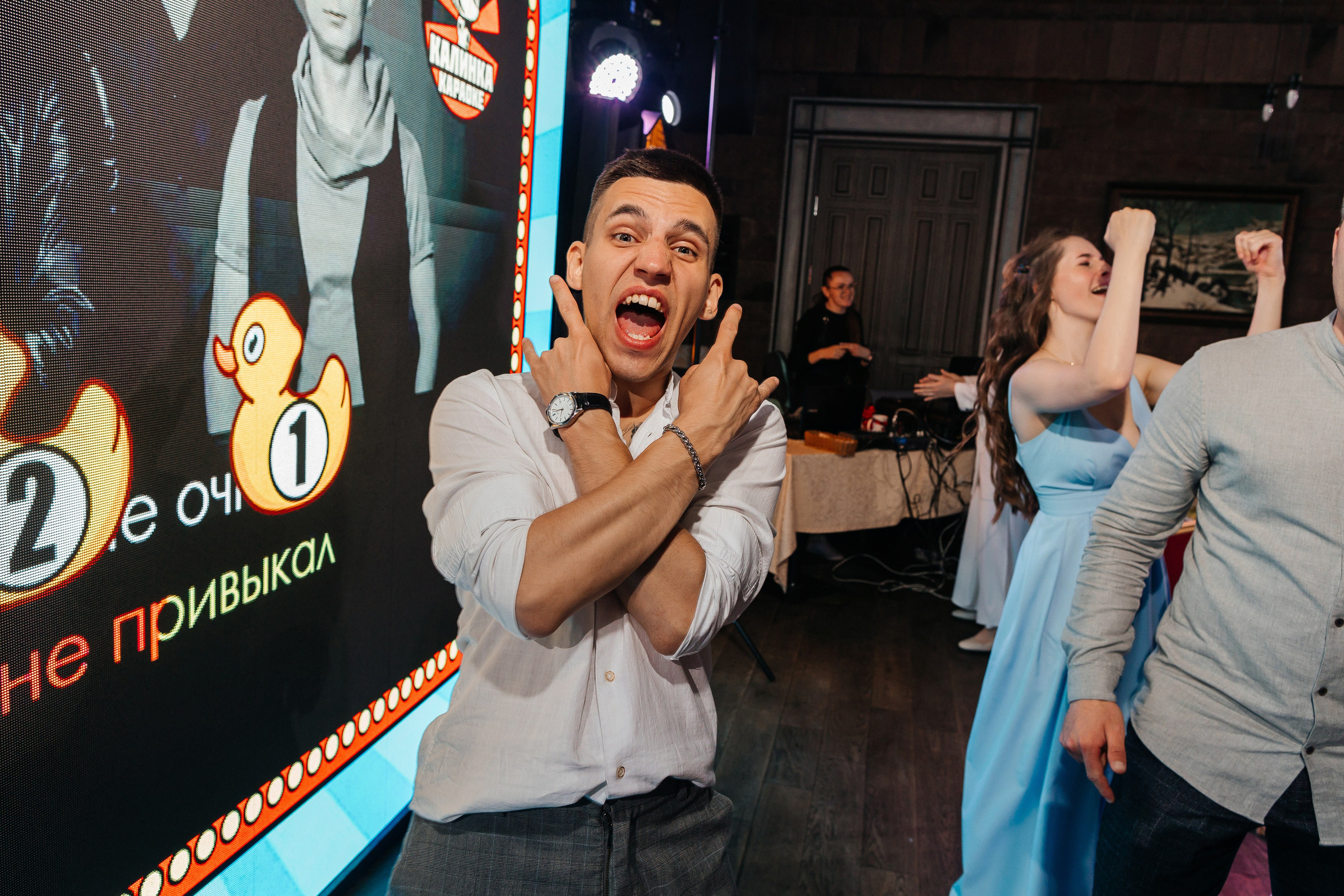 Грандиозное свадебное событие в уютном ресторане. Олег Сверчков | Свадебный фотограф Вологда