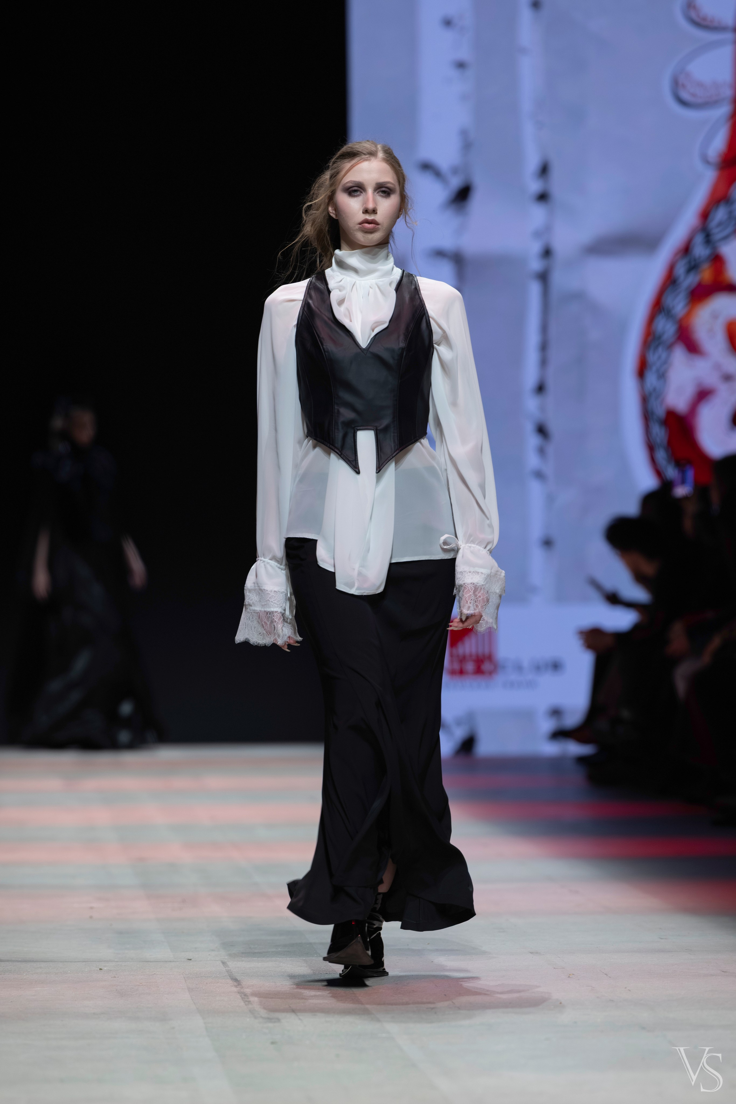 Неделя Российской моды. Манеж. РГУ Косыгина. Фотограф Виктор Степанов