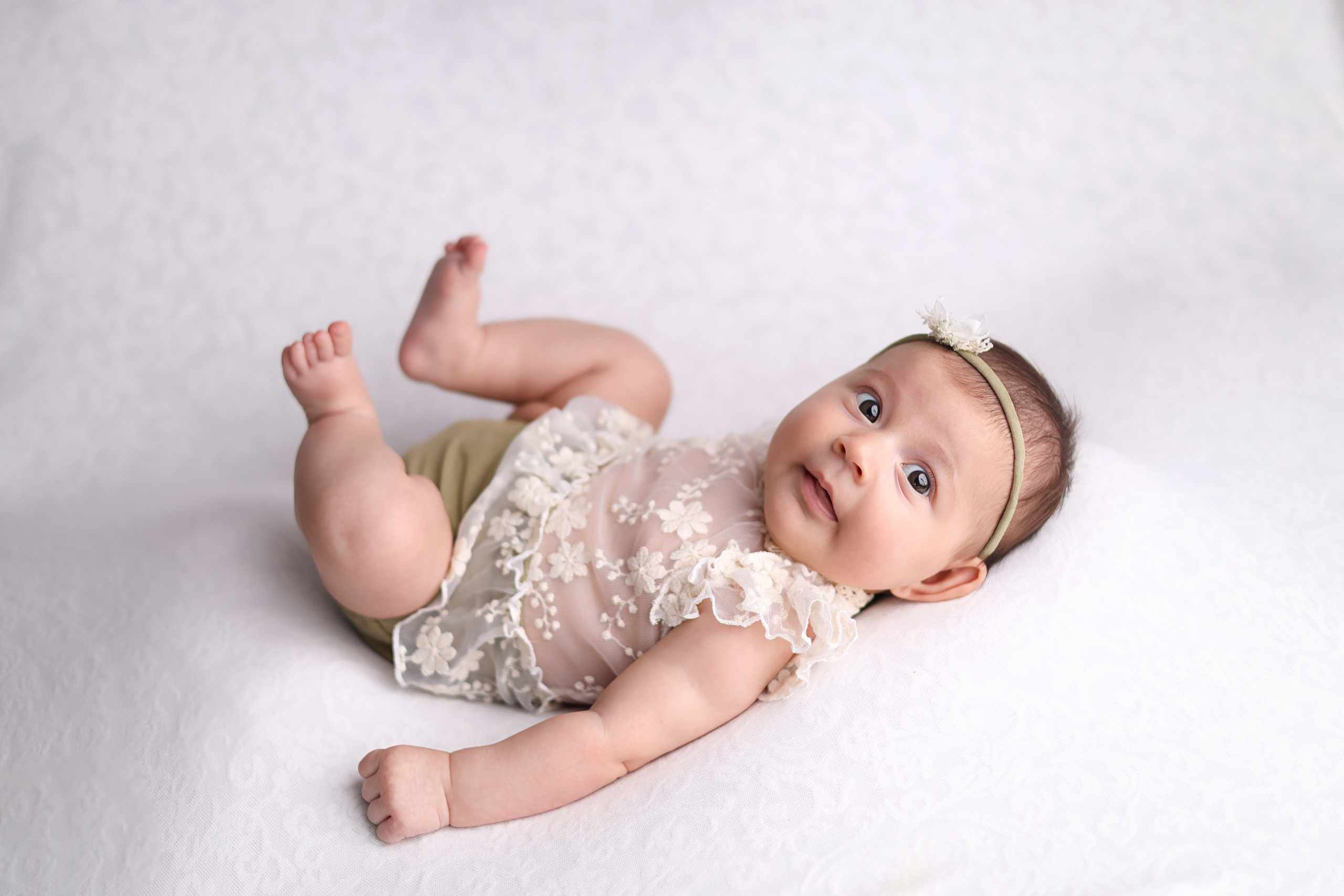 Мире 2,5 месяца. Фотограф новорожденных Москва. Ньюборн фотограф Москва
