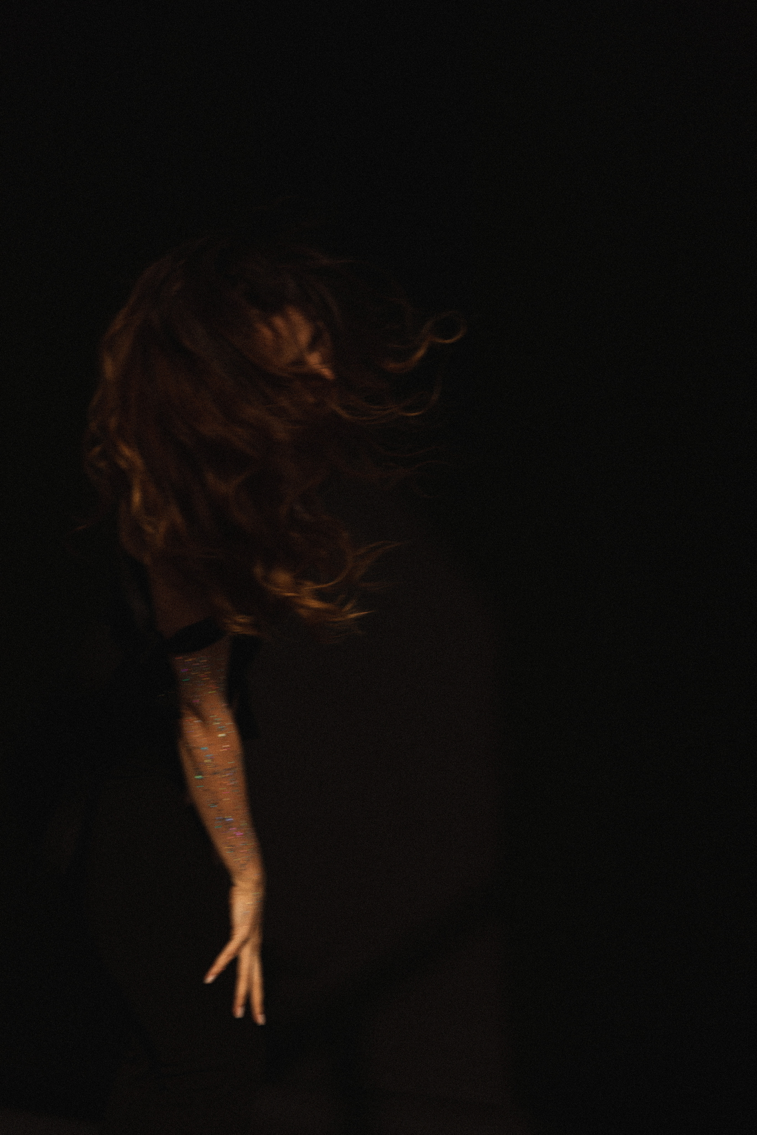 Елена «Shine in the dark». Фотограф Мария Щеголькова. Чувственный женский портрет