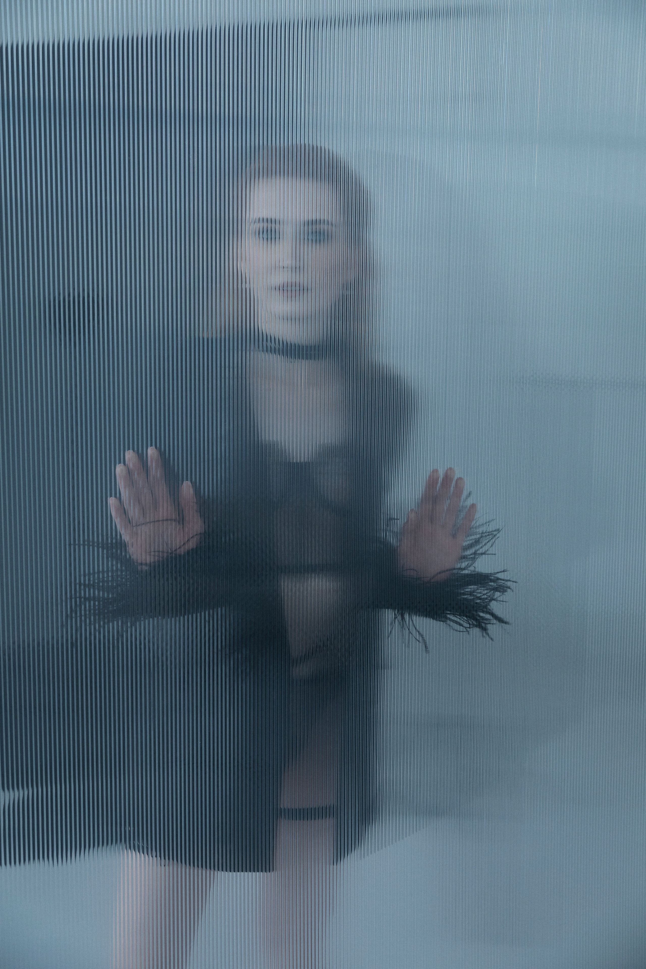 Юлия «The dark feather». Фотограф Мария Щеголькова. Чувственный женский портрет