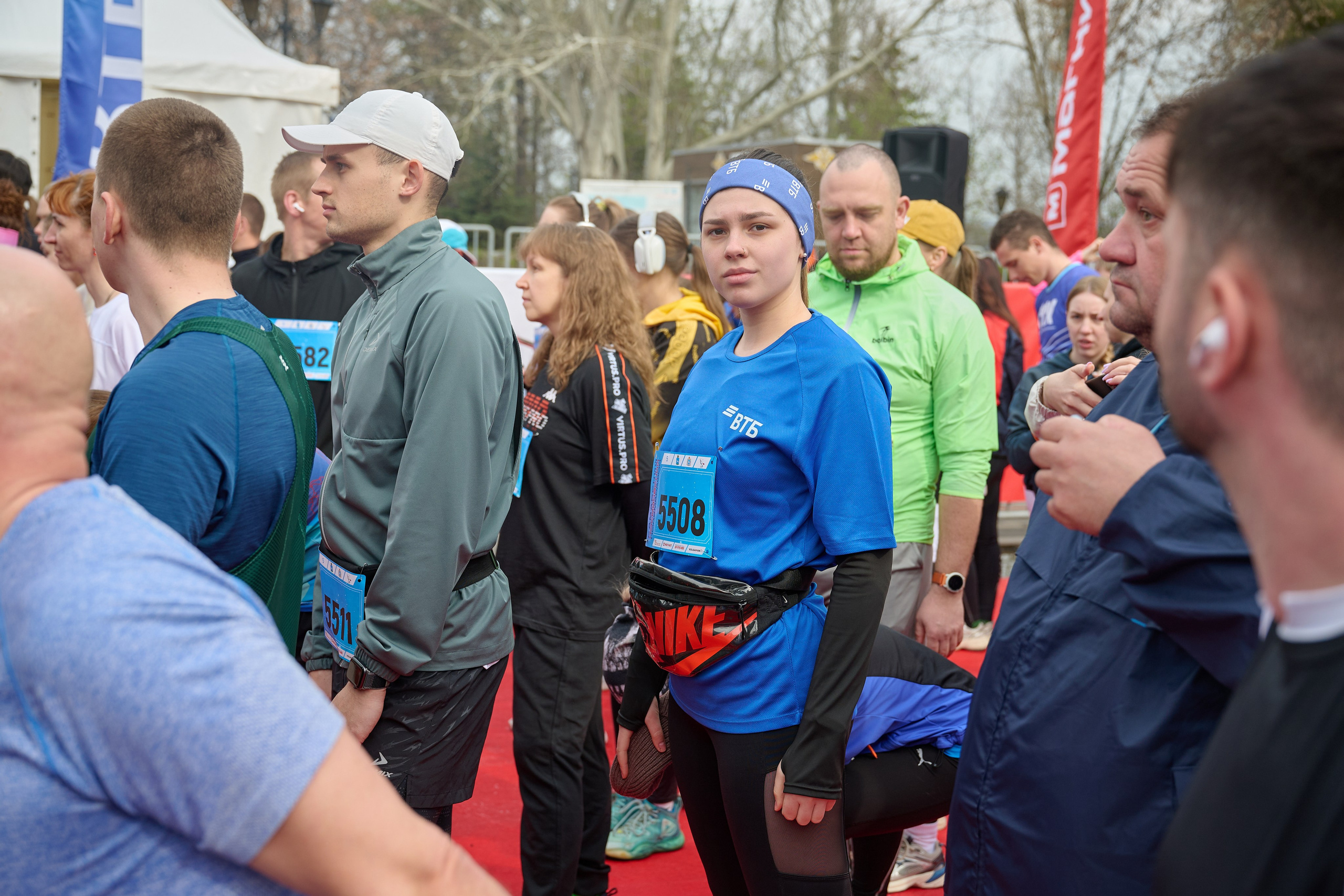 Самарский космический полумарафон 2026 (с командой ВТБ). Фотограф в Самаре