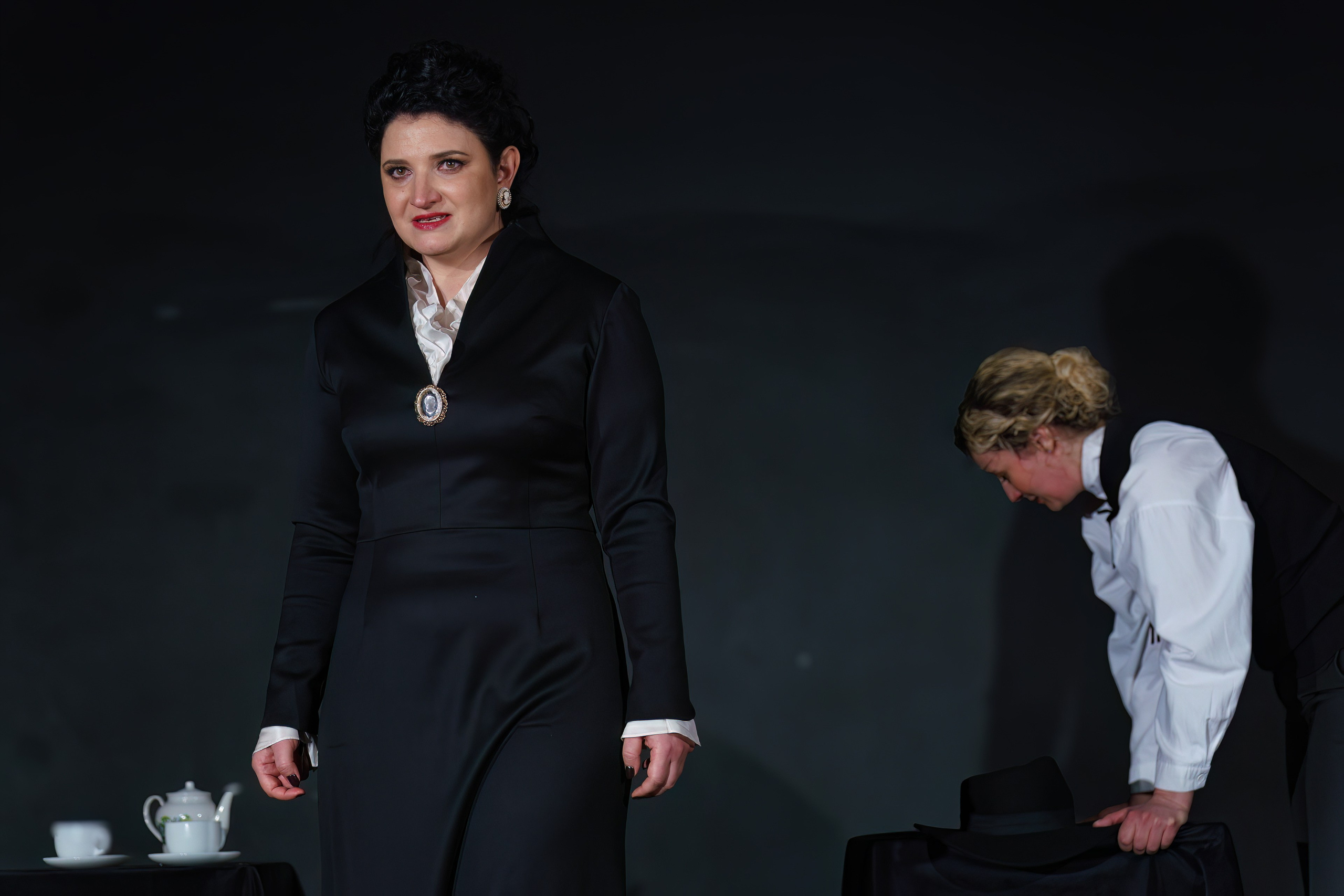 Отрывки из пьес. Продвинутые курсы по обучению актерскому мастерству. Театральная фотография