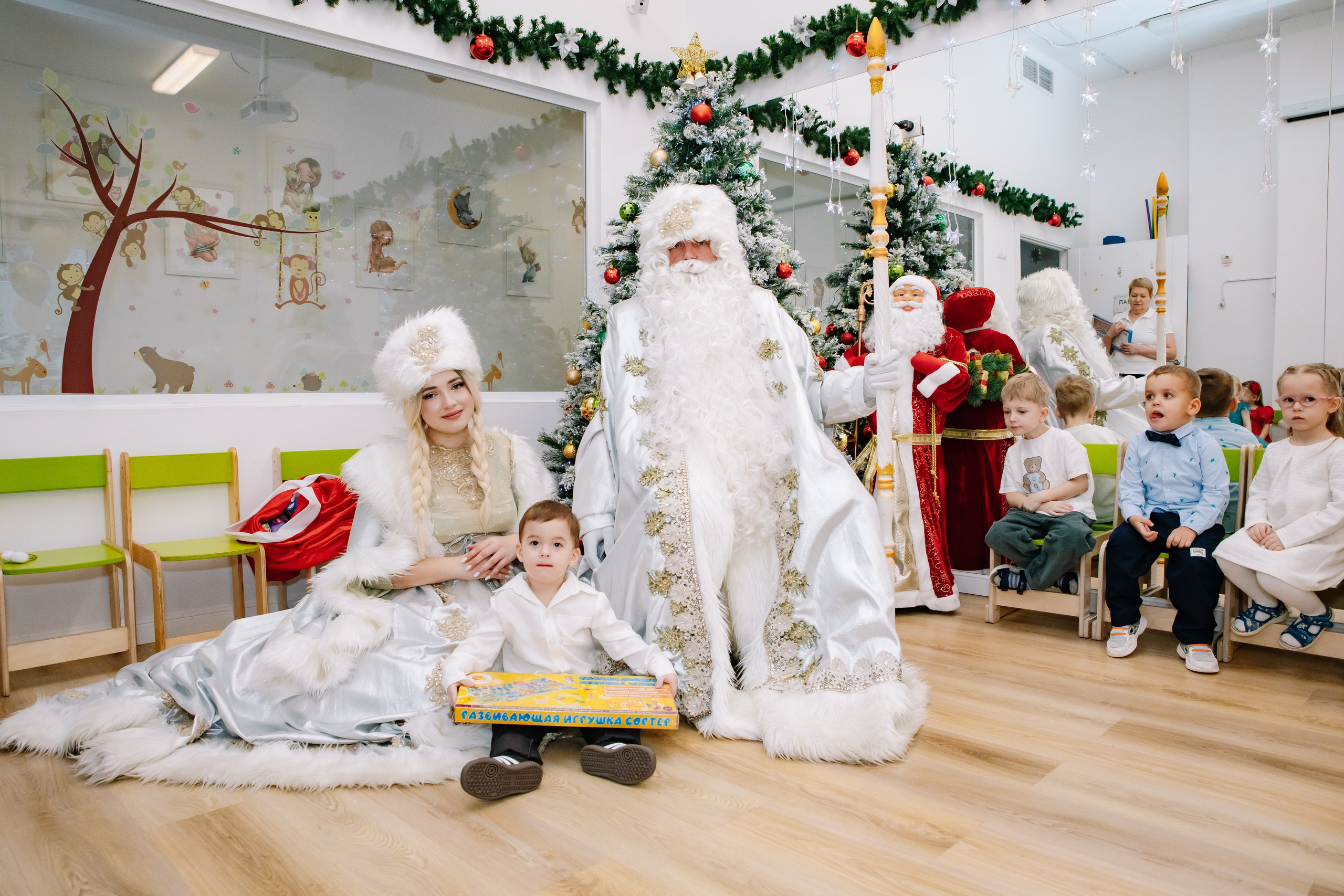 Новогодний утренник в саду Пятачок. Фотограф в Москве Яна Полосина