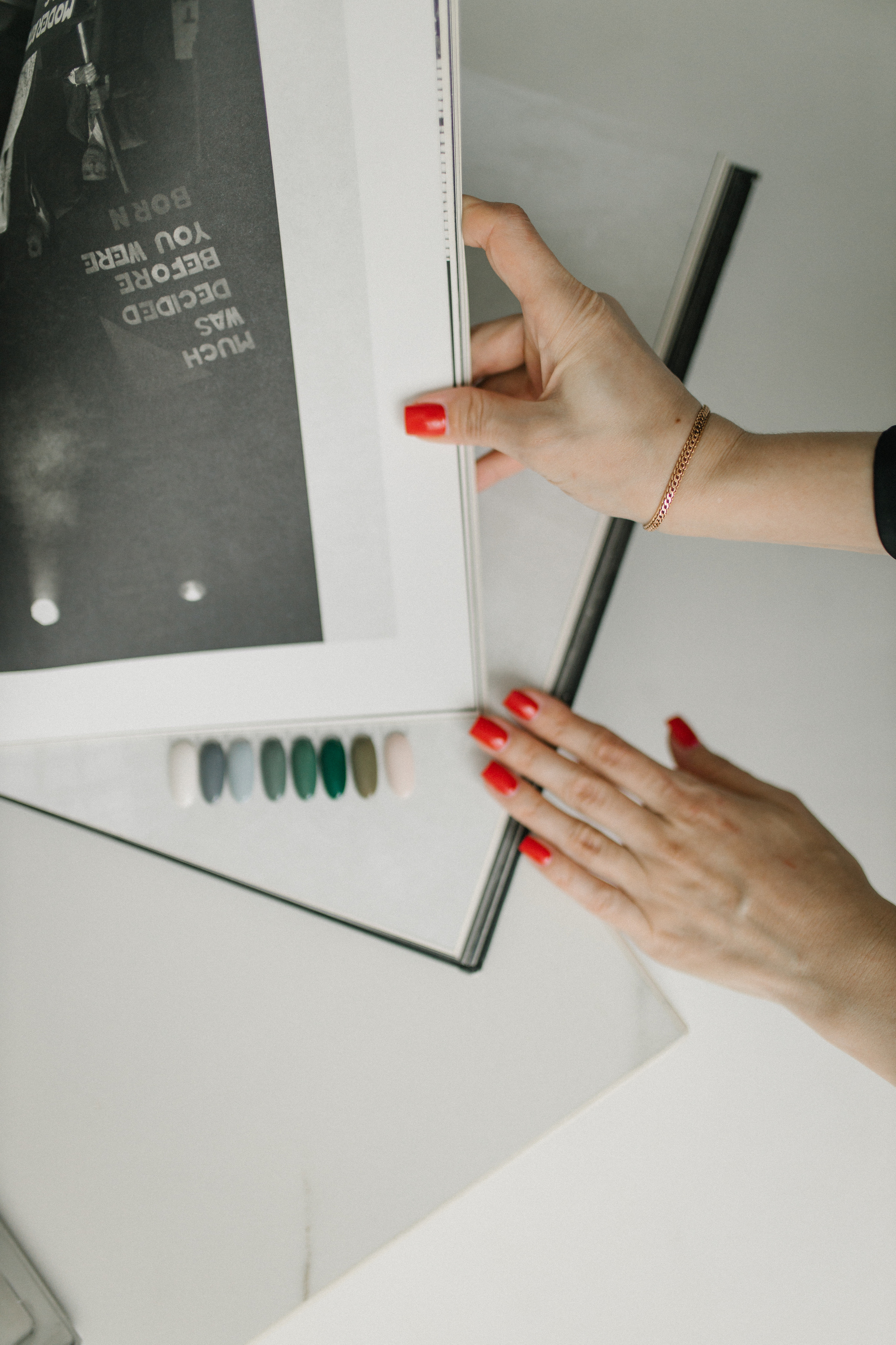 Инструктор по маникюру. Фотограф Краснодар Юлия Бураченко Свадьбы Репортаж Семейные Индивидуальные съемки