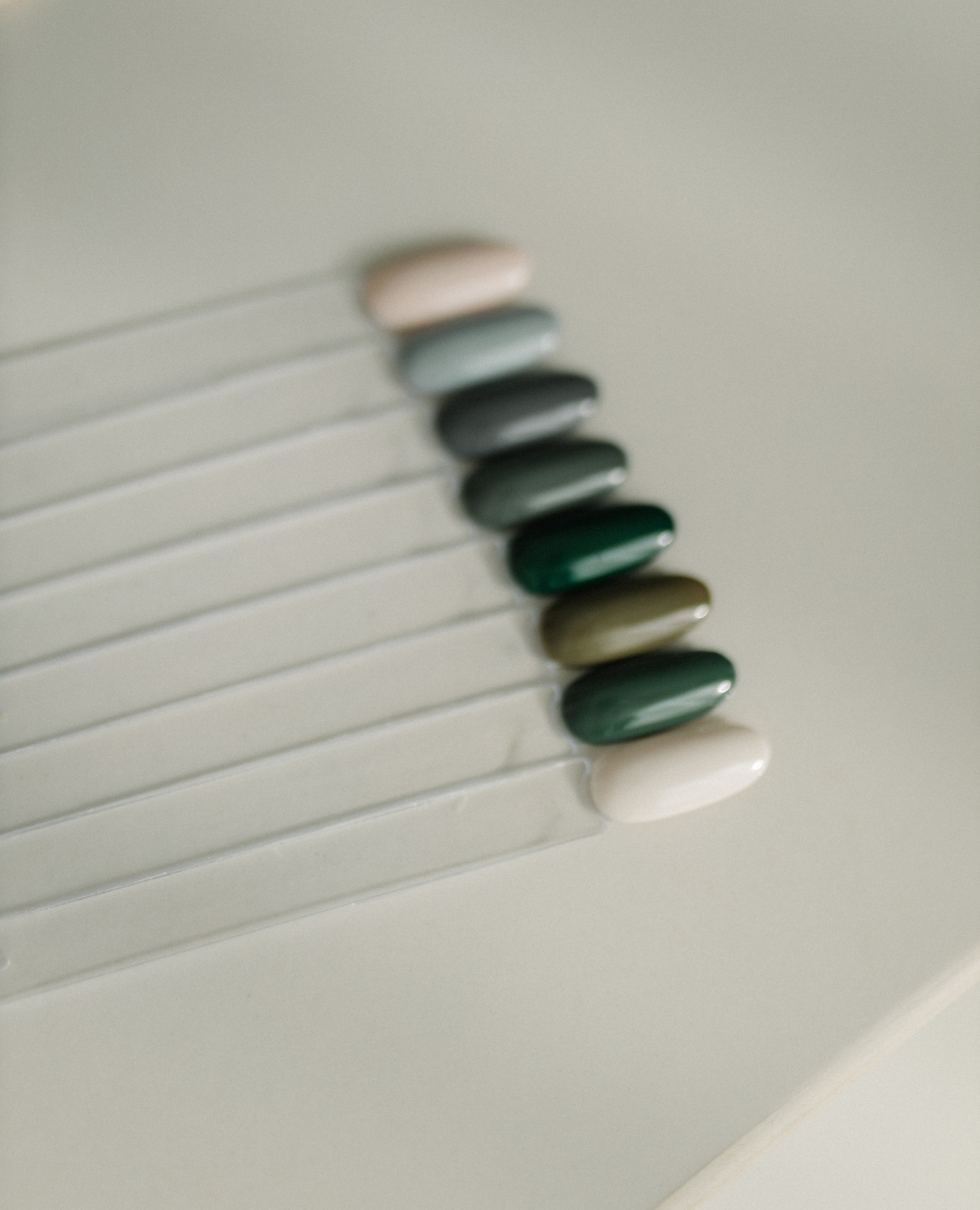 Инструктор по маникюру. Фотограф Краснодар Юлия Бураченко Свадьбы Репортаж Семейные Индивидуальные съемки