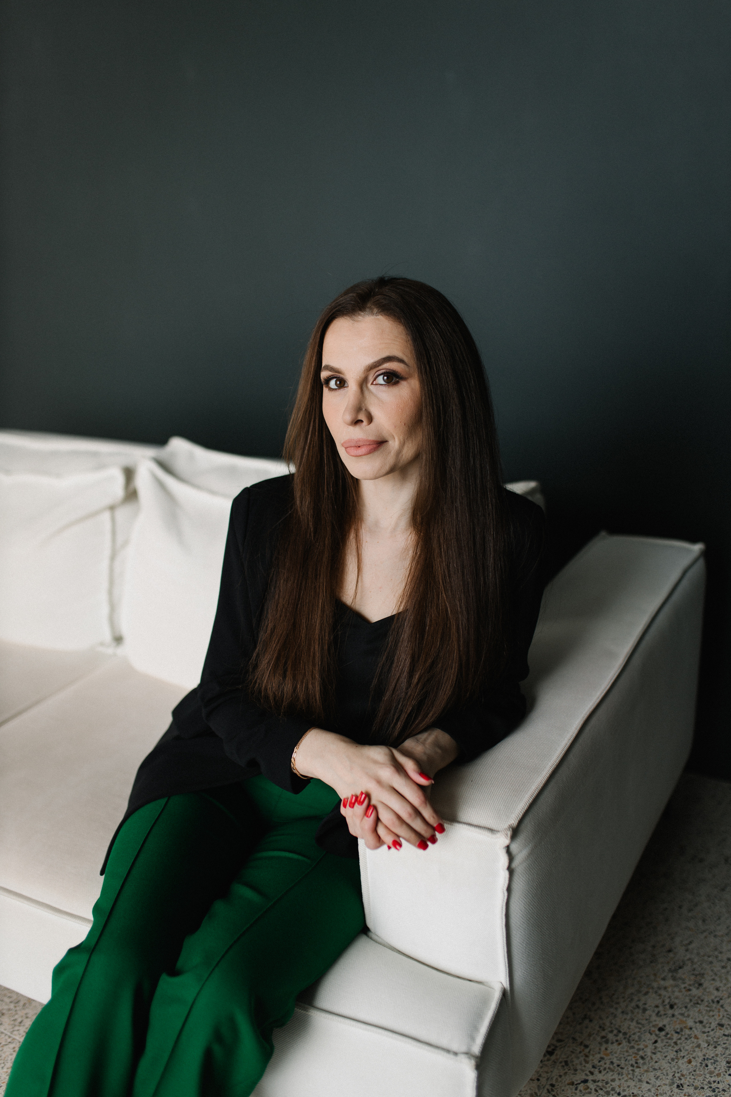 Инструктор по маникюру. Фотограф Краснодар Юлия Бураченко Свадьбы Репортаж Семейные Индивидуальные съемки