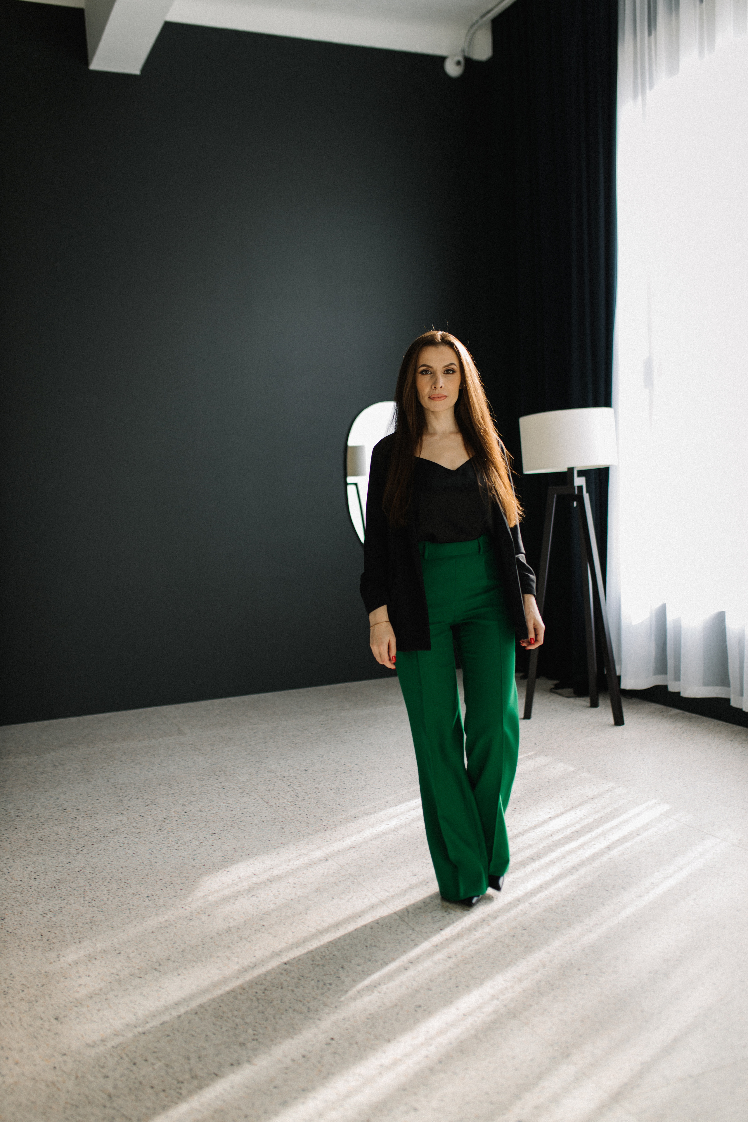 Инструктор по маникюру. Фотограф Краснодар Юлия Бураченко Свадьбы Репортаж Семейные Индивидуальные съемки