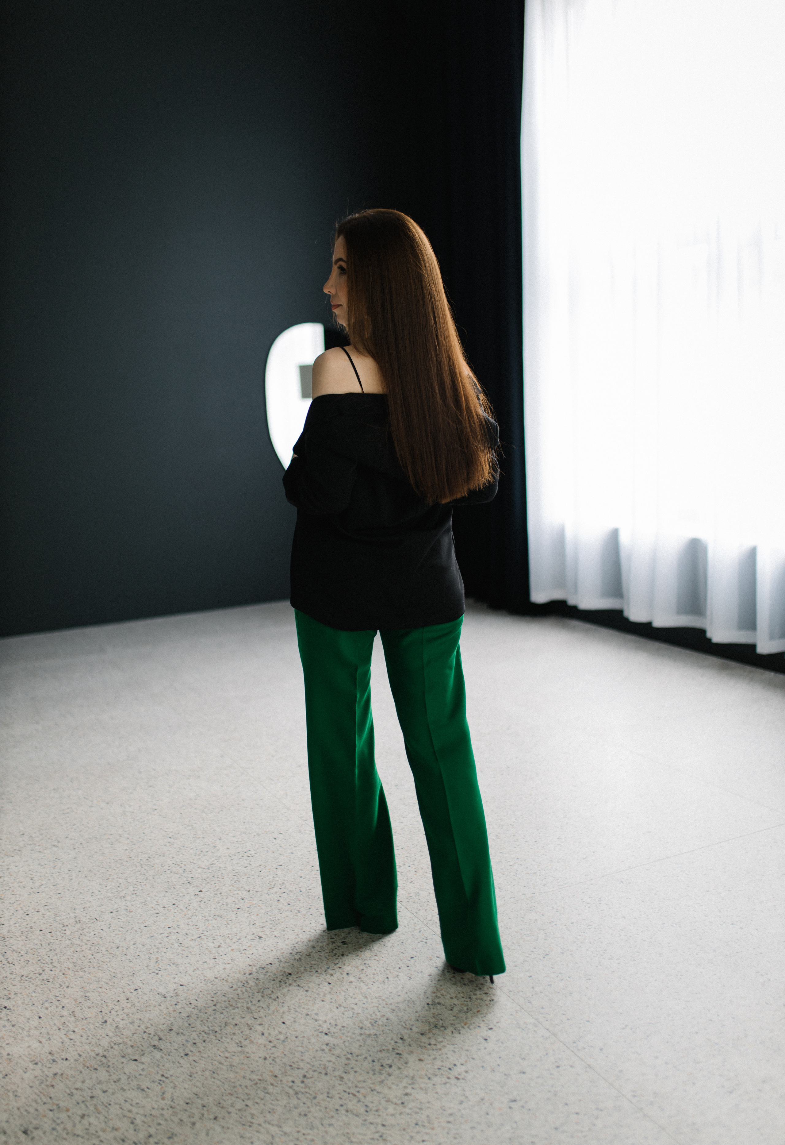 Инструктор по маникюру. Фотограф Краснодар Юлия Бураченко Свадьбы Репортаж Семейные Индивидуальные съемки