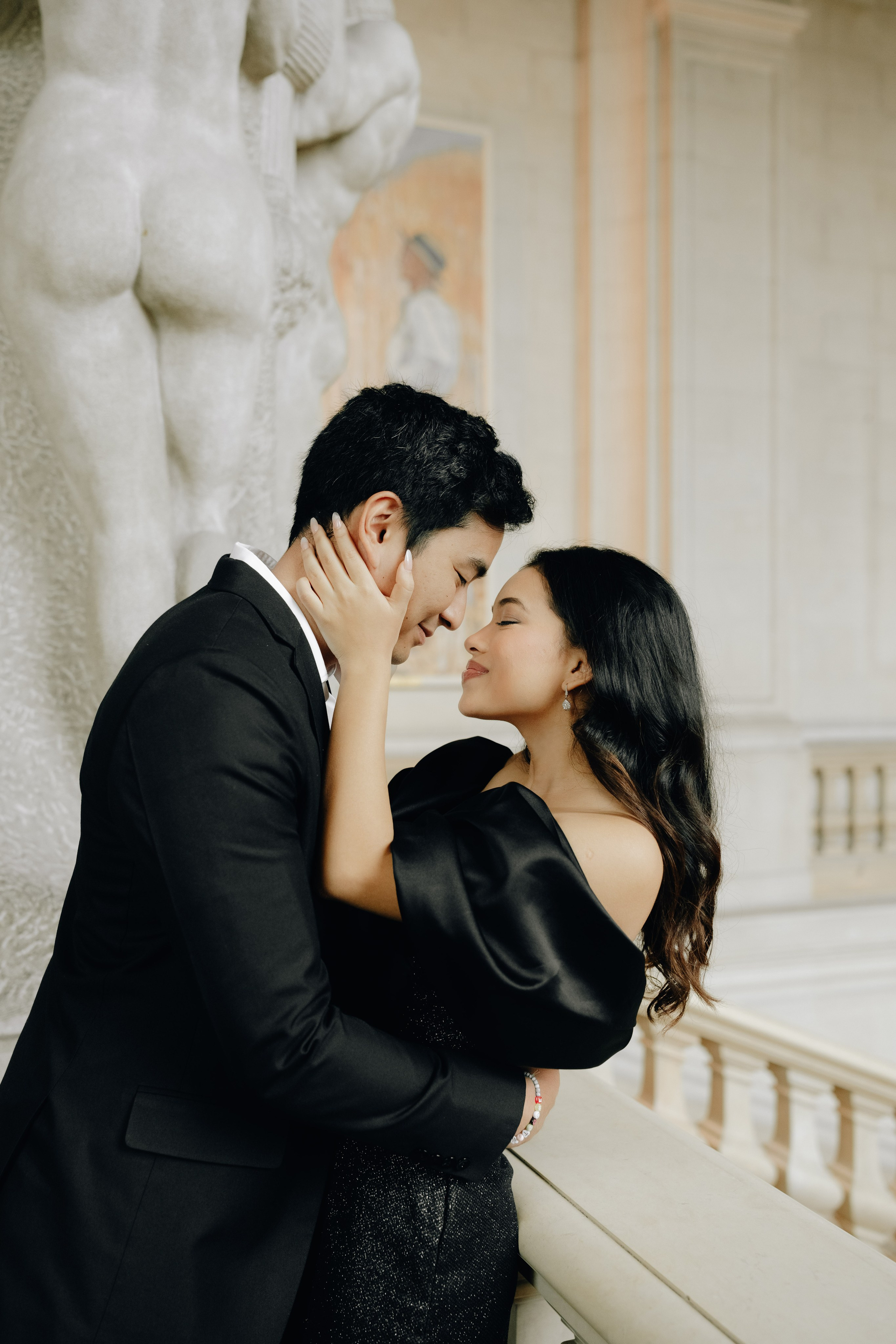 Fifi & Shamil | The Museum of Art. Профессиональный свадебный фотограф в Женеве и Швейцарии | Таня Вовчецкая