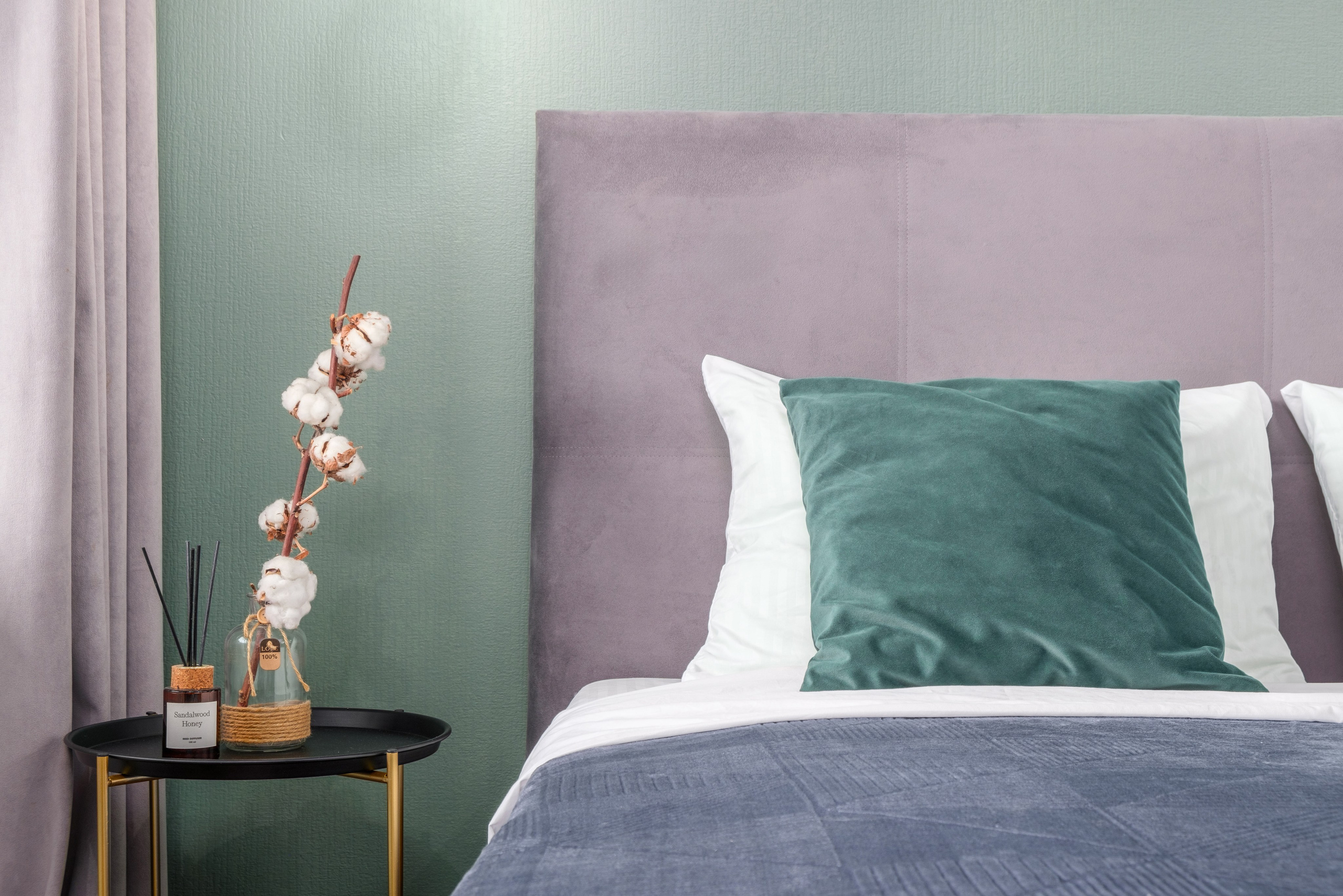 Студия, Уральская ул