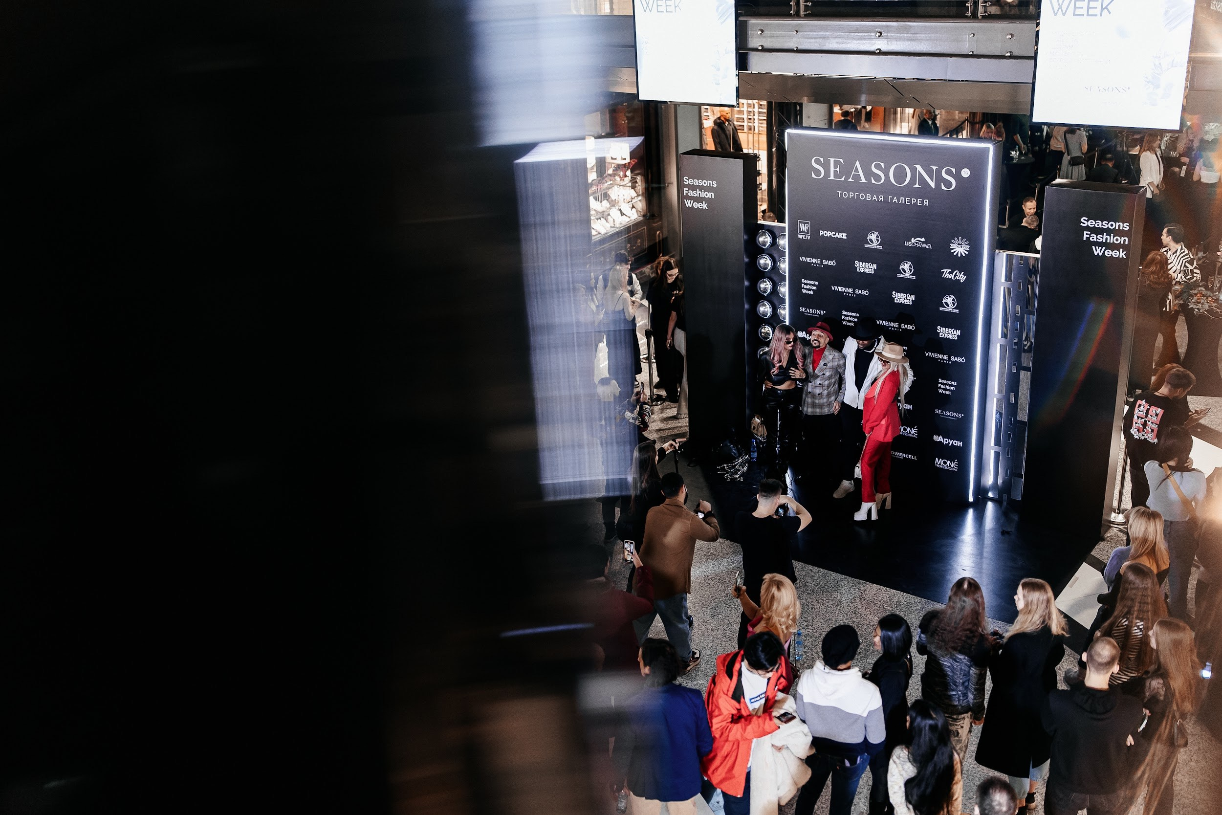 Season Fashion Week 2022. Kirillova Studio — мастерская декора и событий Юли Кирилловой