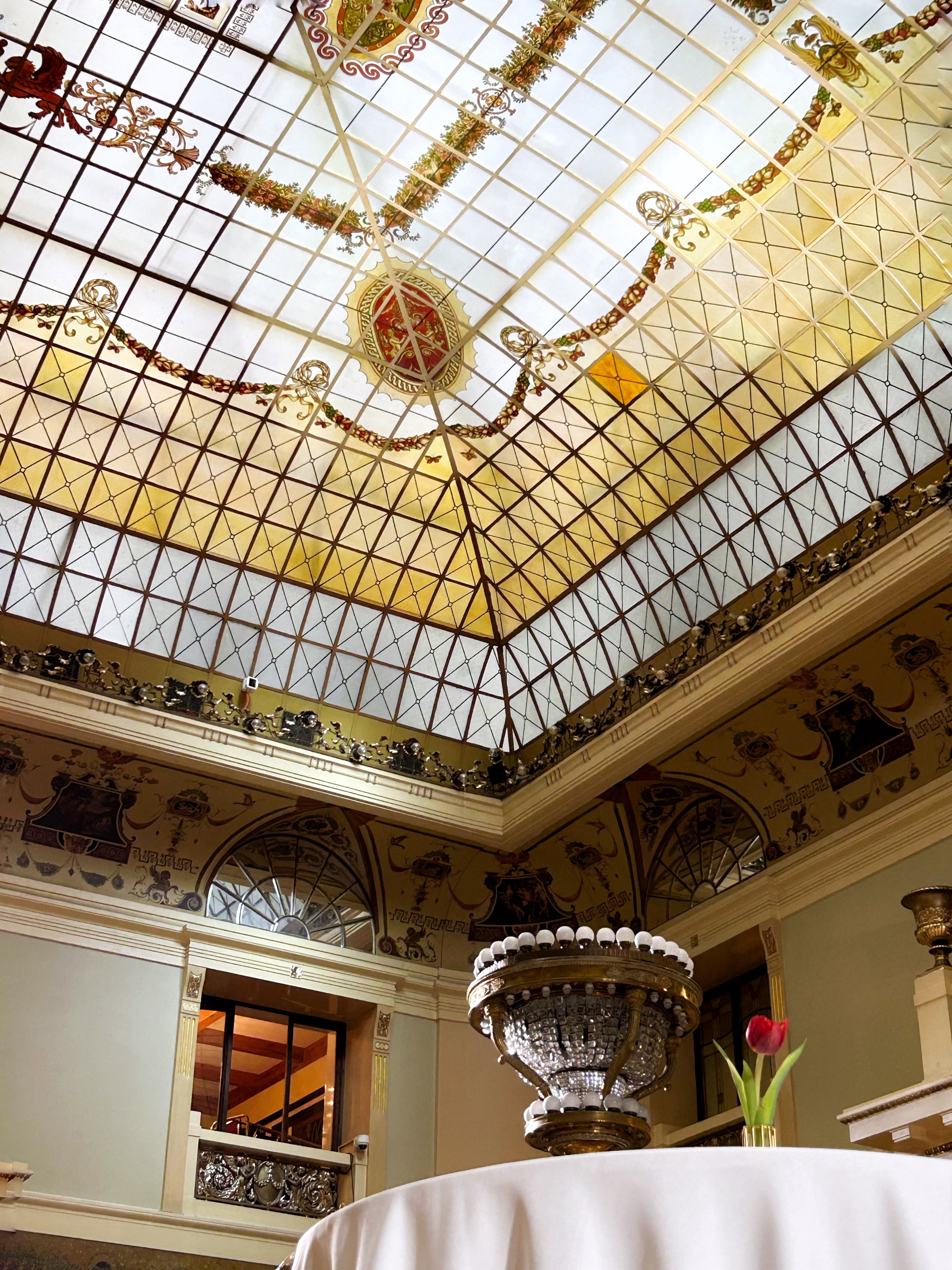 Pre party международного форма. Kirillova Studio — мастерская декора и событий Юли Кирилловой