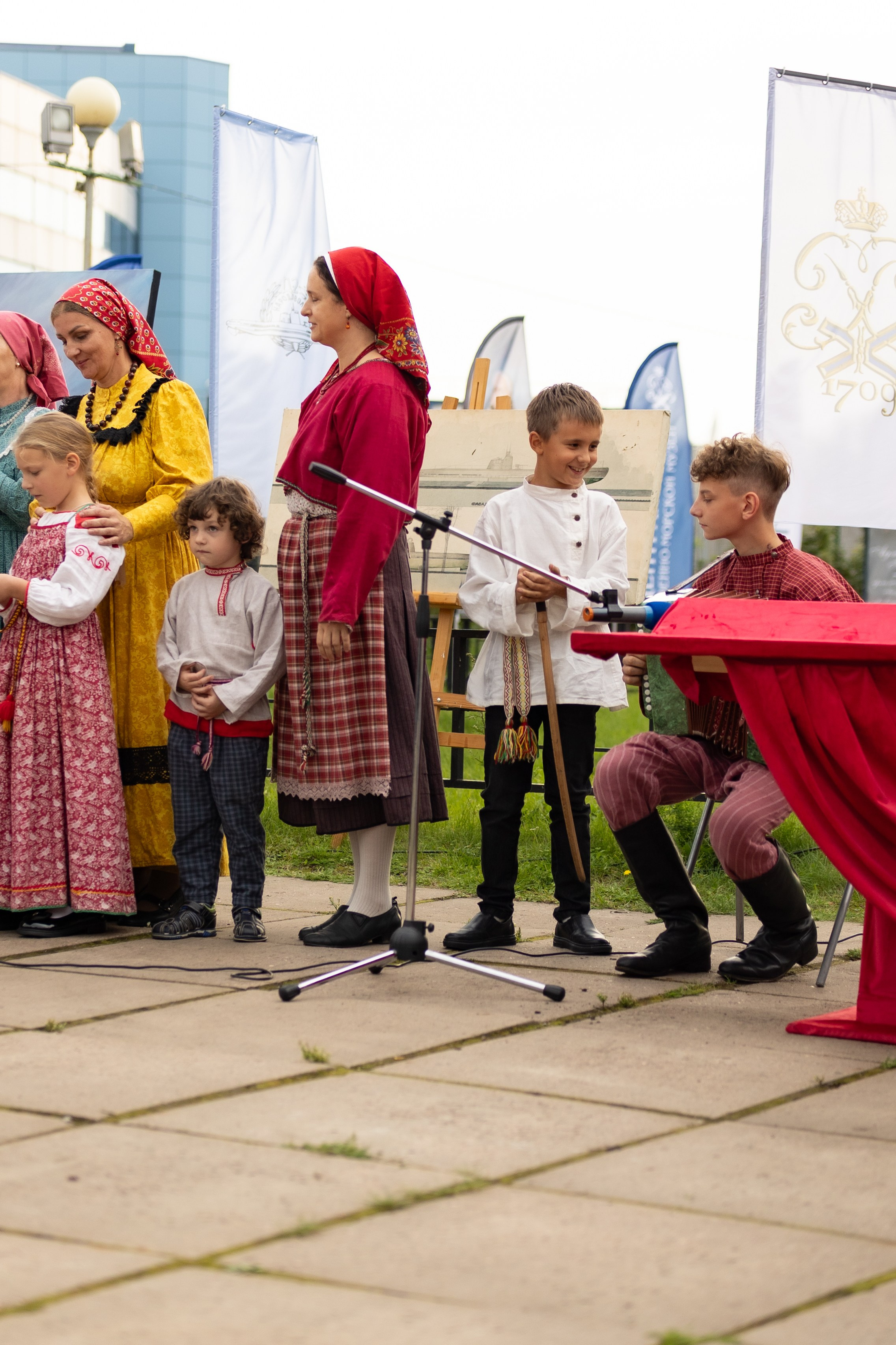 Концерт подлодка. Креатор Ольга Яш