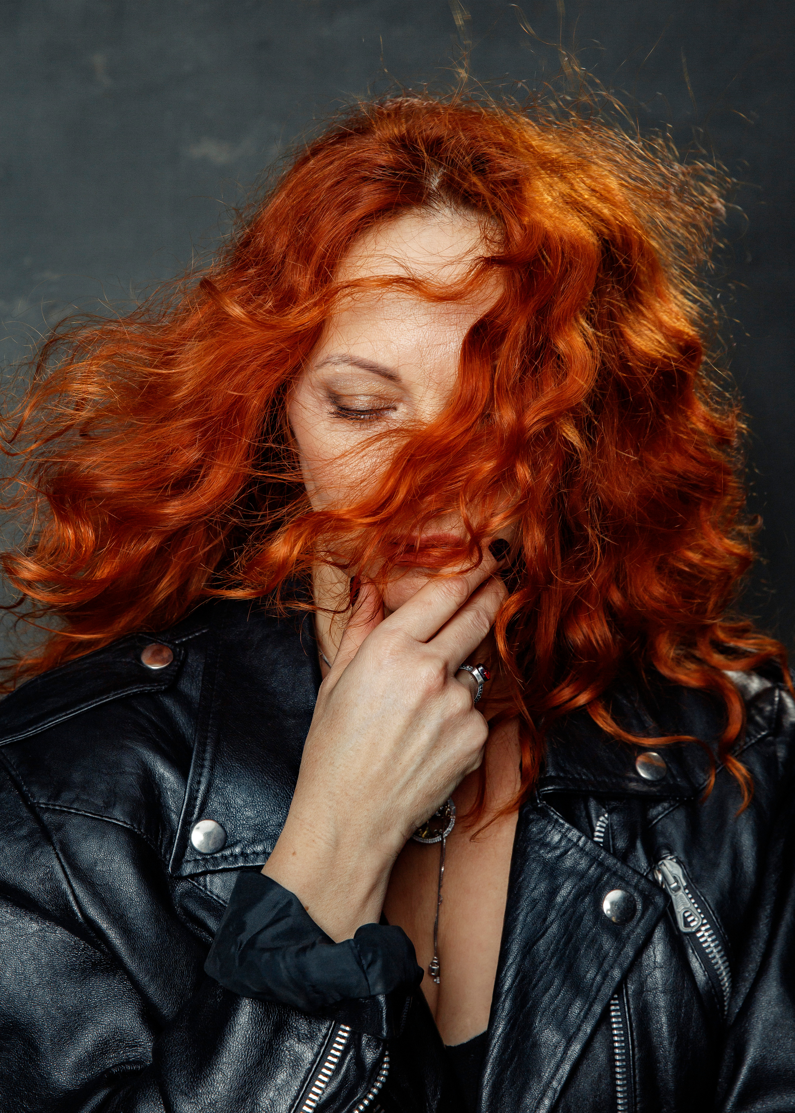 Ярослава. Спасибо за проявленный интерес к моему творчеству! Меня зовут Россохат