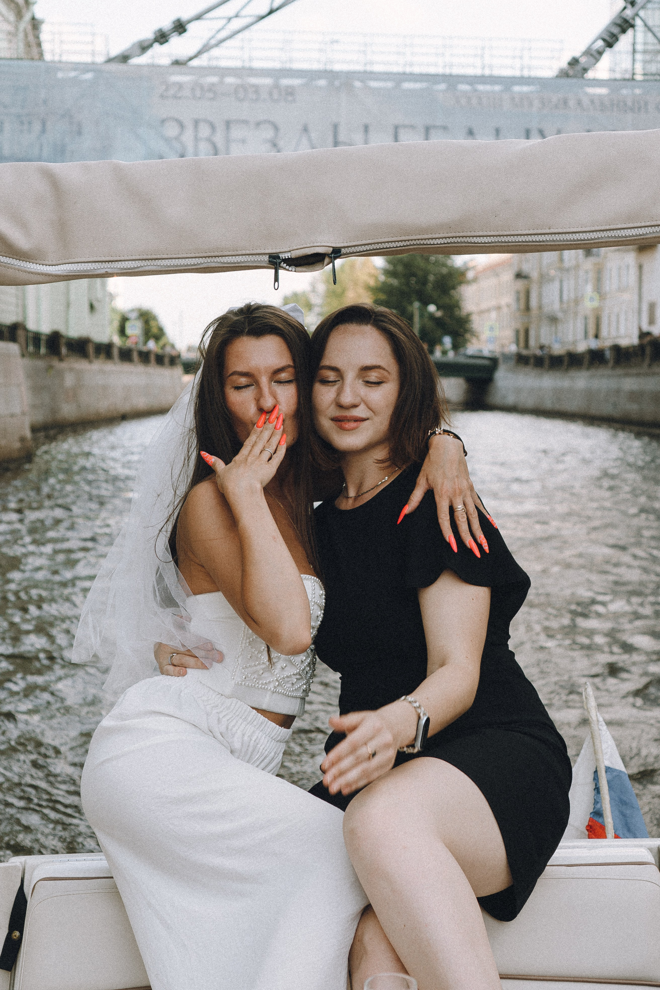 ДЕВИЧНИК НА КАТЕРЕ. Профессиональный фотограф, Санкт-Петербург — Виктория Богомолова