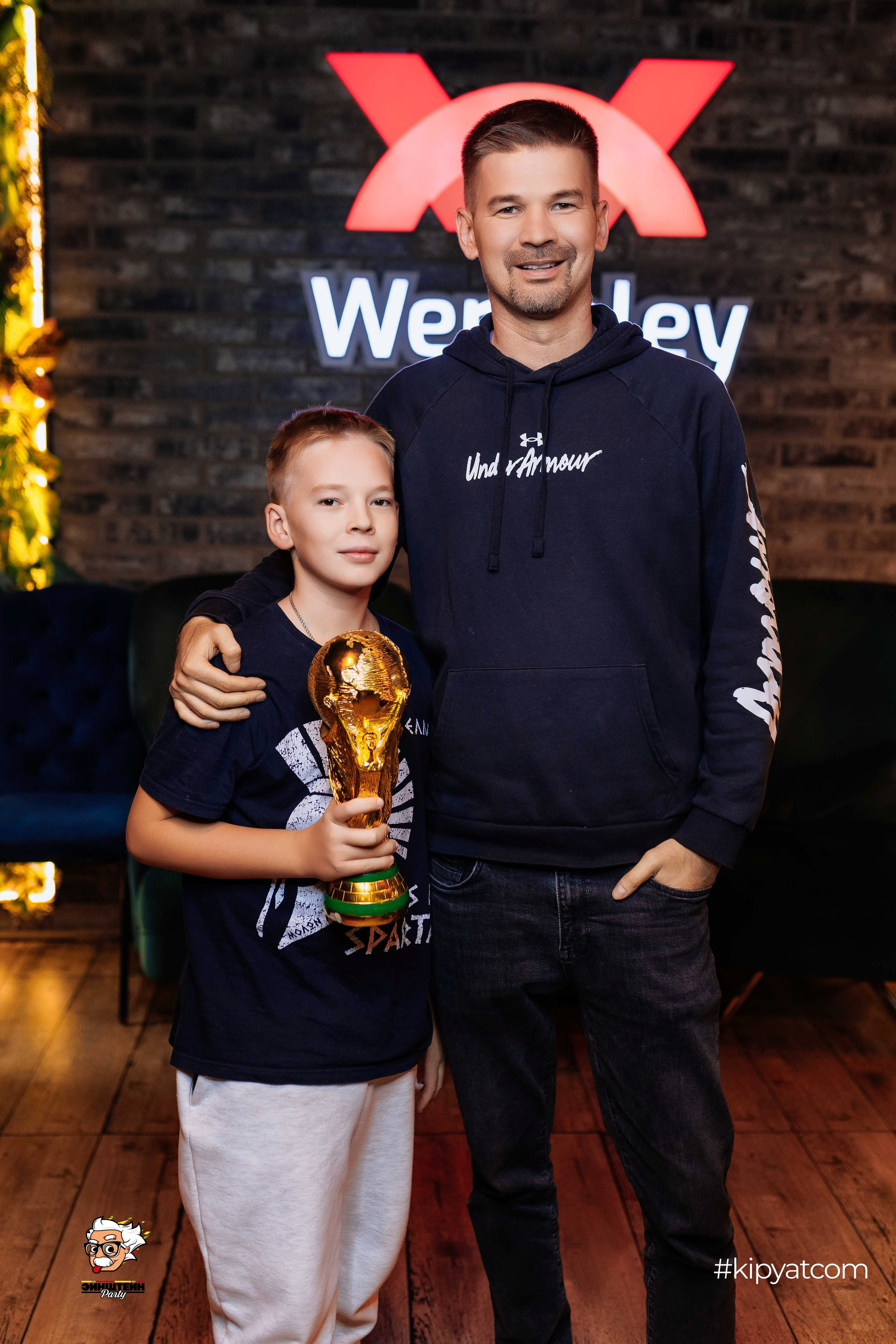 Эйнштейн Party