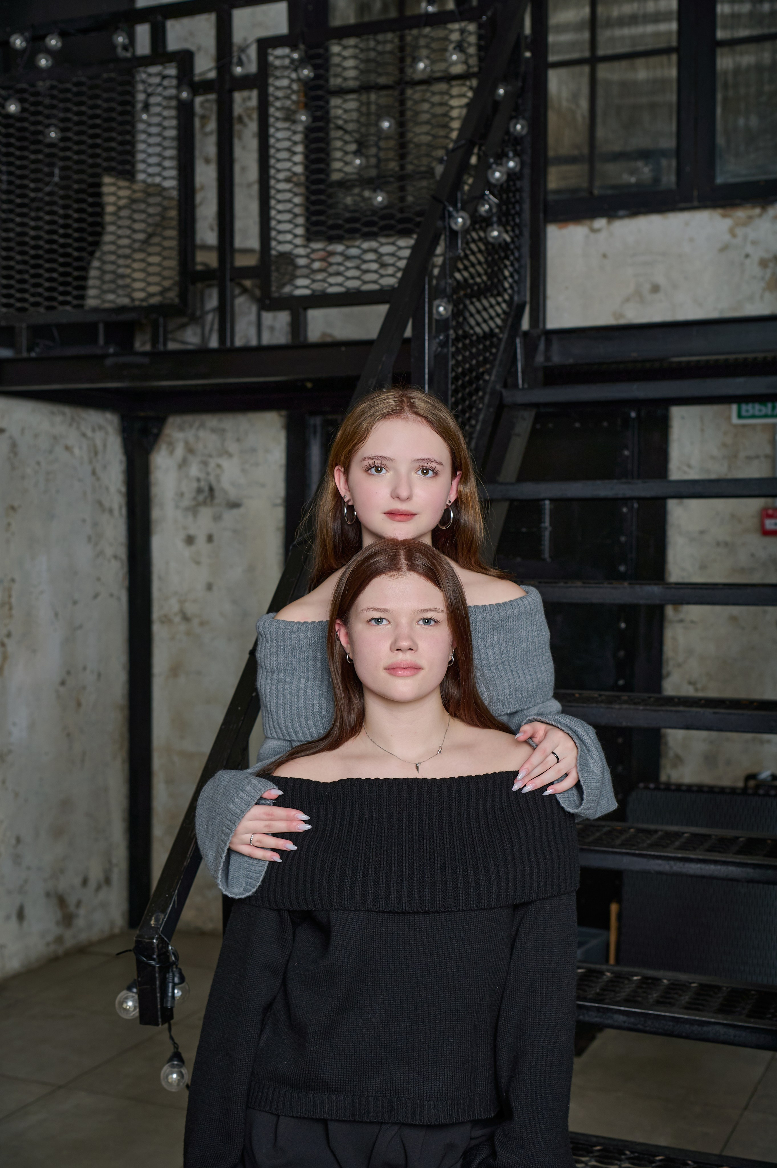 Пример фото выпускников в студии. Детский и семейный фотограф г. Москва Оксана Катаджи