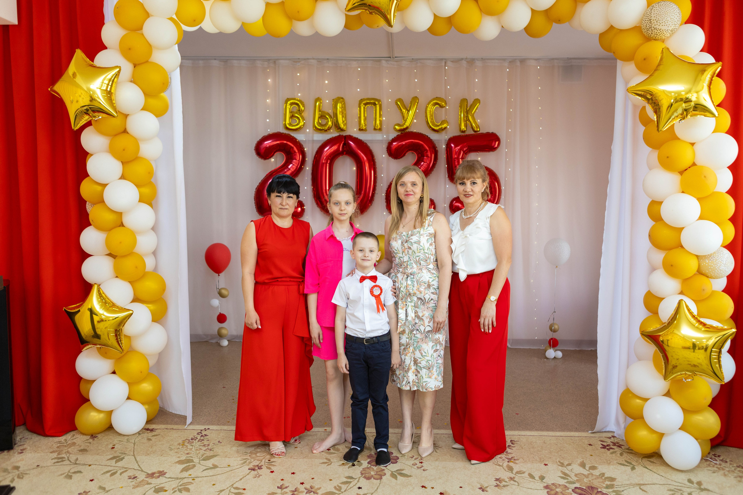 Выпускной в детскому саду 2025 год. Свадебный и предметный фотограф Ренат Каламперов