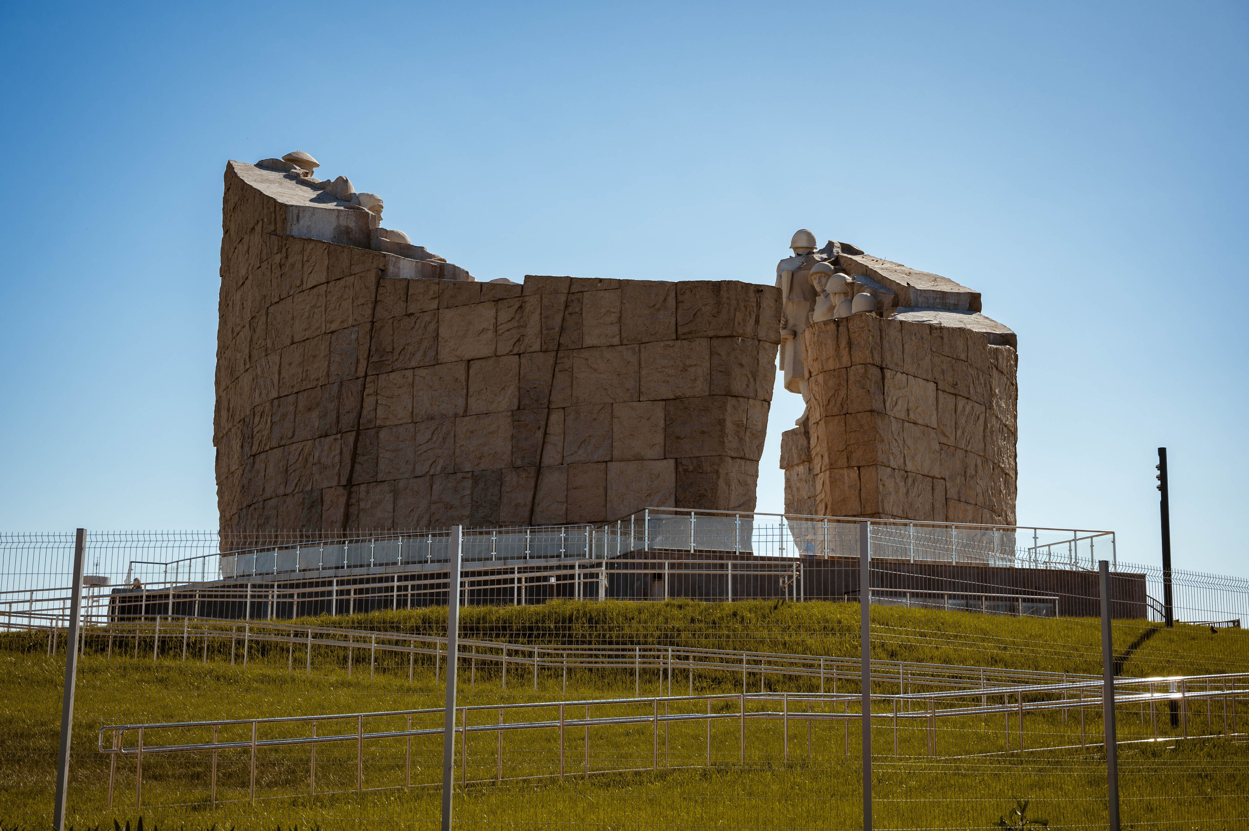 Военно-мемориальный комплекс Самбекские высоты. Семейный фотограф г. Ростов-на Дону Бобровник Ольга