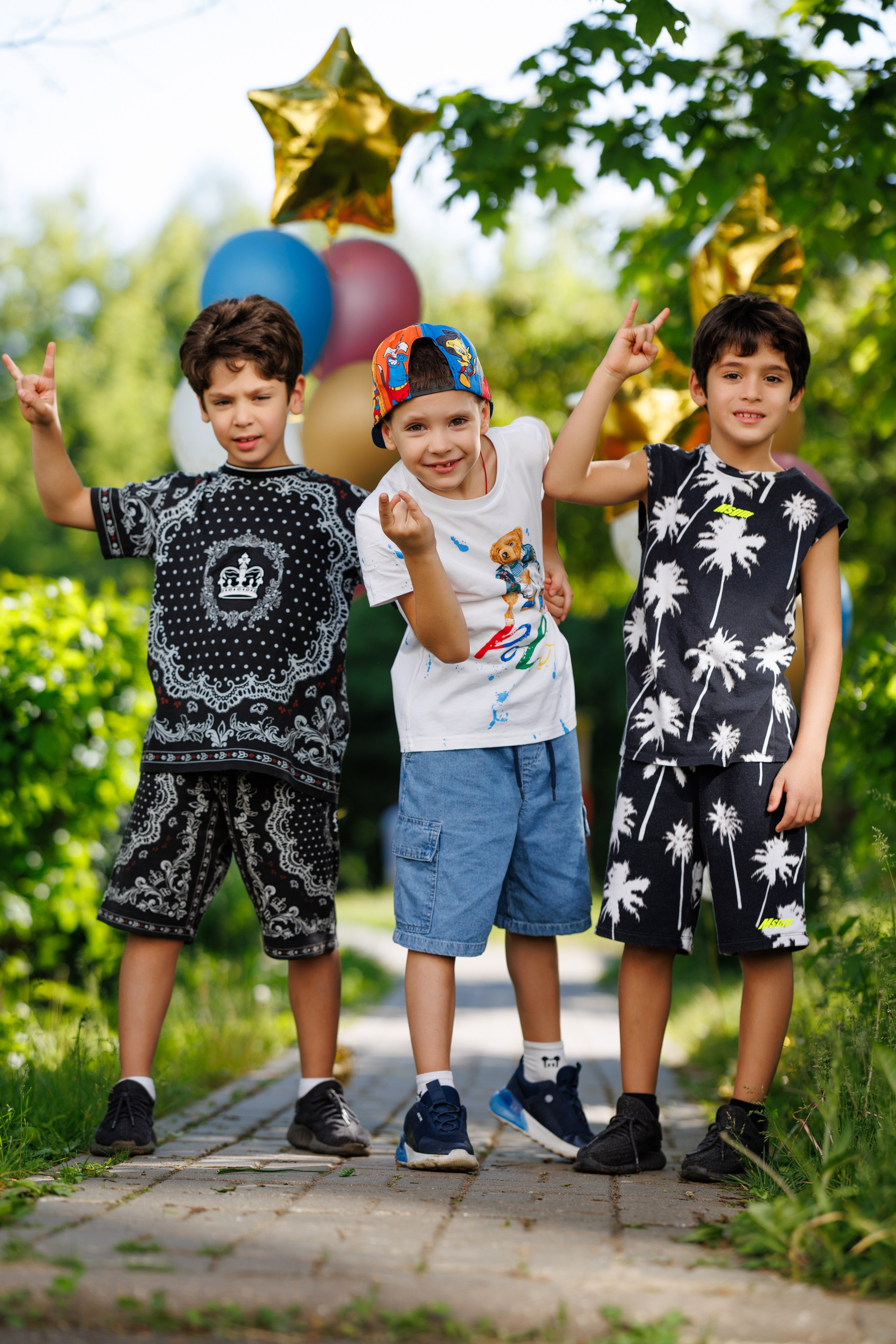 Тариф идеальный (1). Выпускные альбомы в Москве FOTOVMESTE