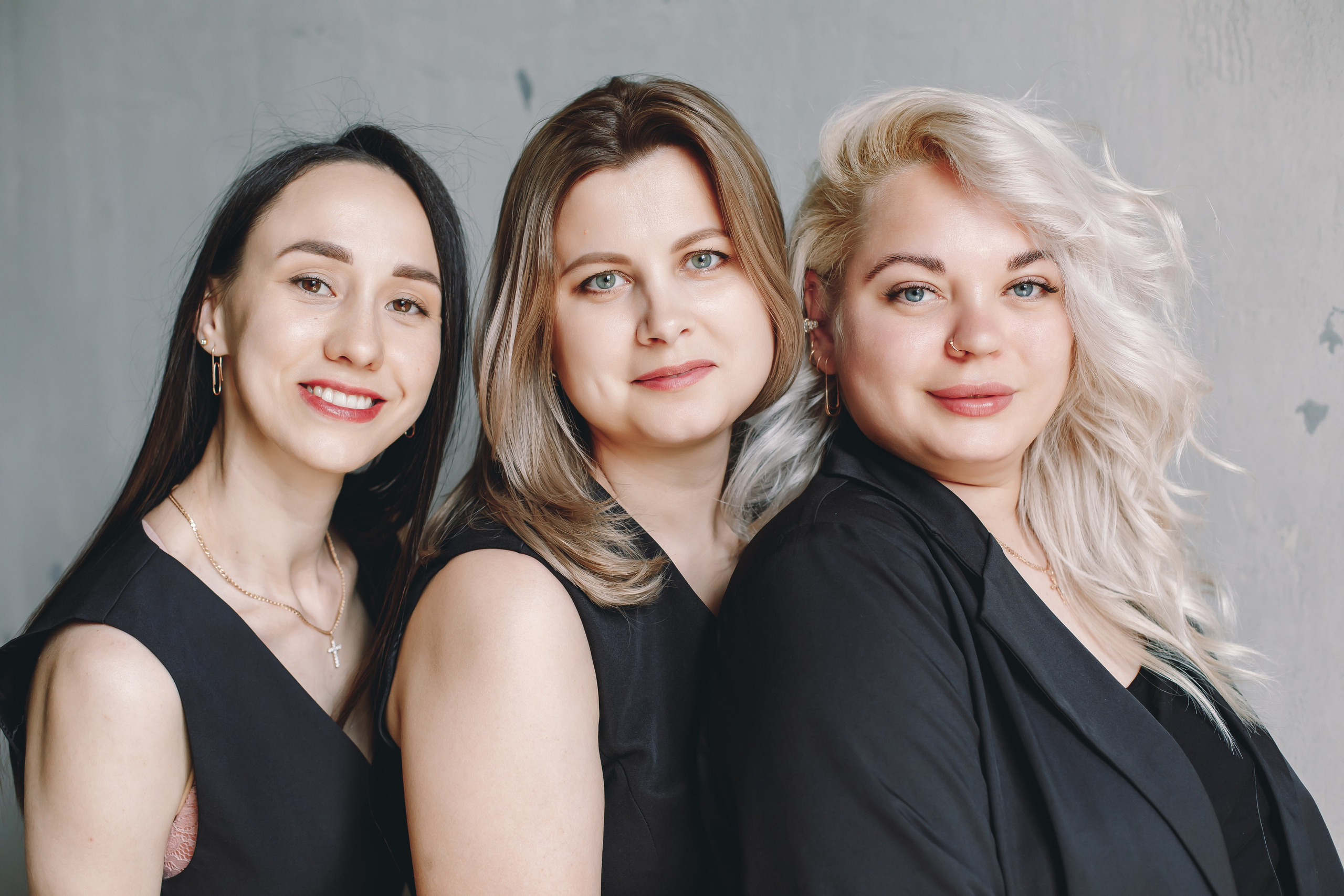 Подруги. Фотограф в Абакане Николай Окунев