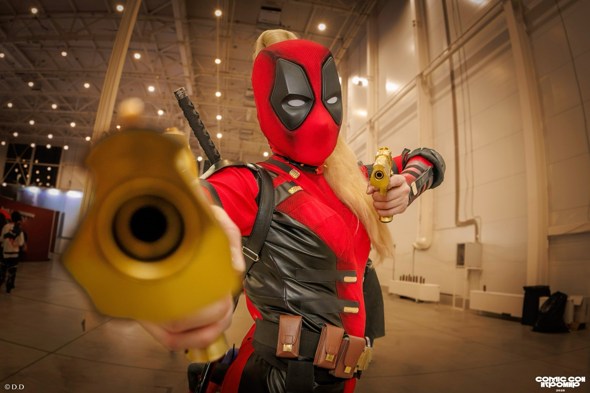 Comic Con Игромир 2025. Различные мероприятия и просто фотографии людей