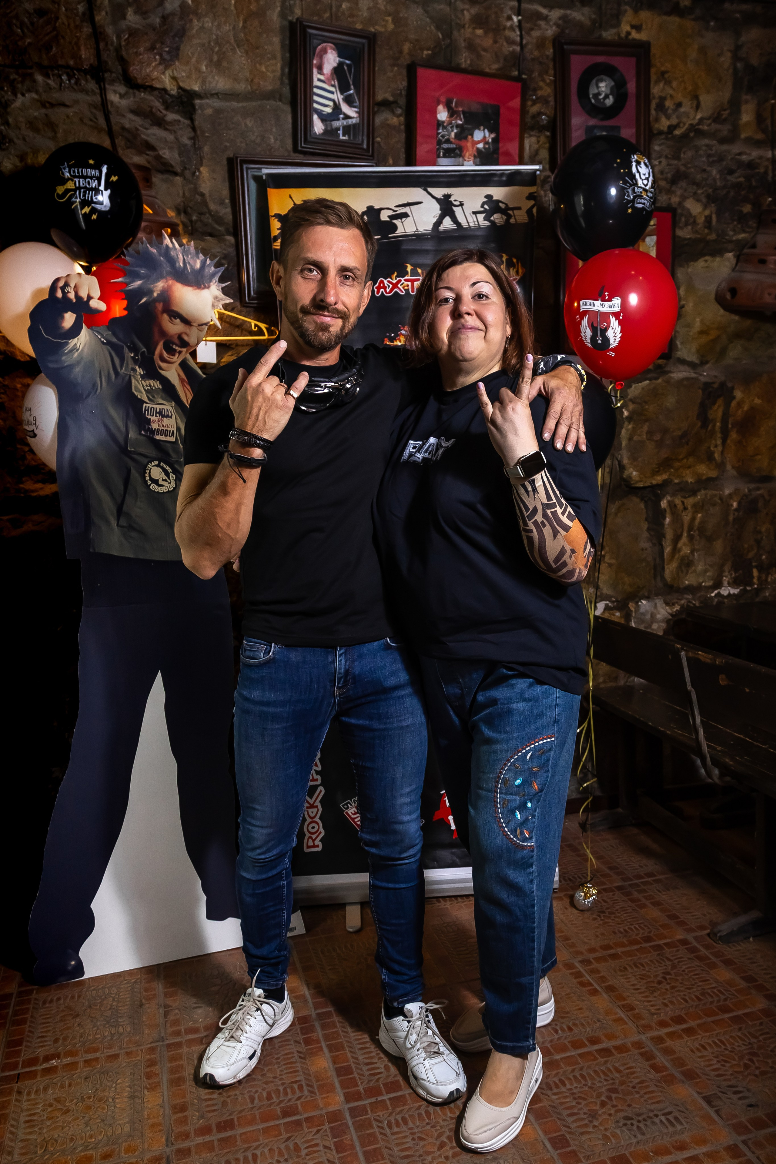 День Рождения Алексея в баре «Белая Лошадь». Фотограф в Волгограде Норченко Светлана