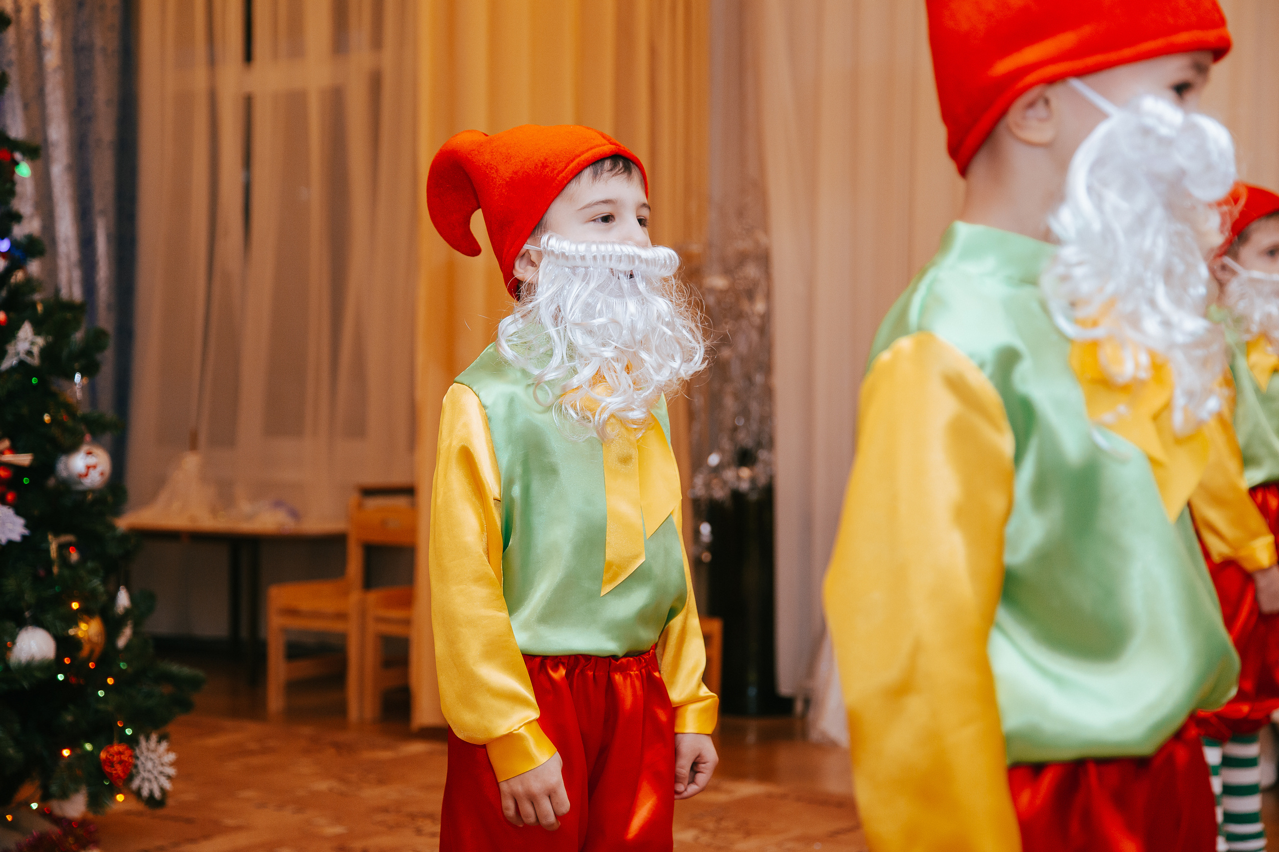 Новый год в саду. Свадебный Семейный Репортажный фотограф в Москве