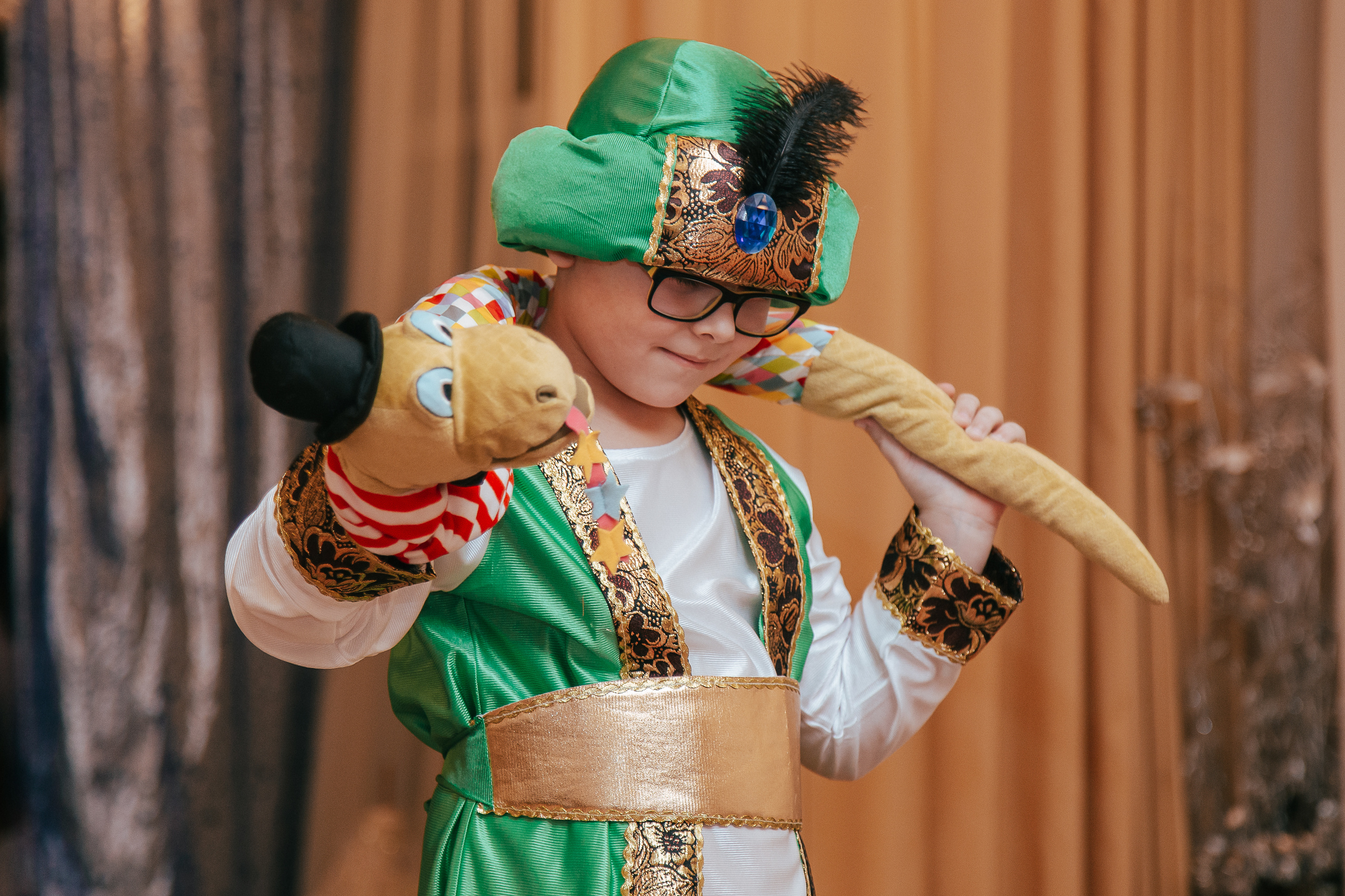 Новый год в саду. Свадебный Семейный Репортажный фотограф в Москве