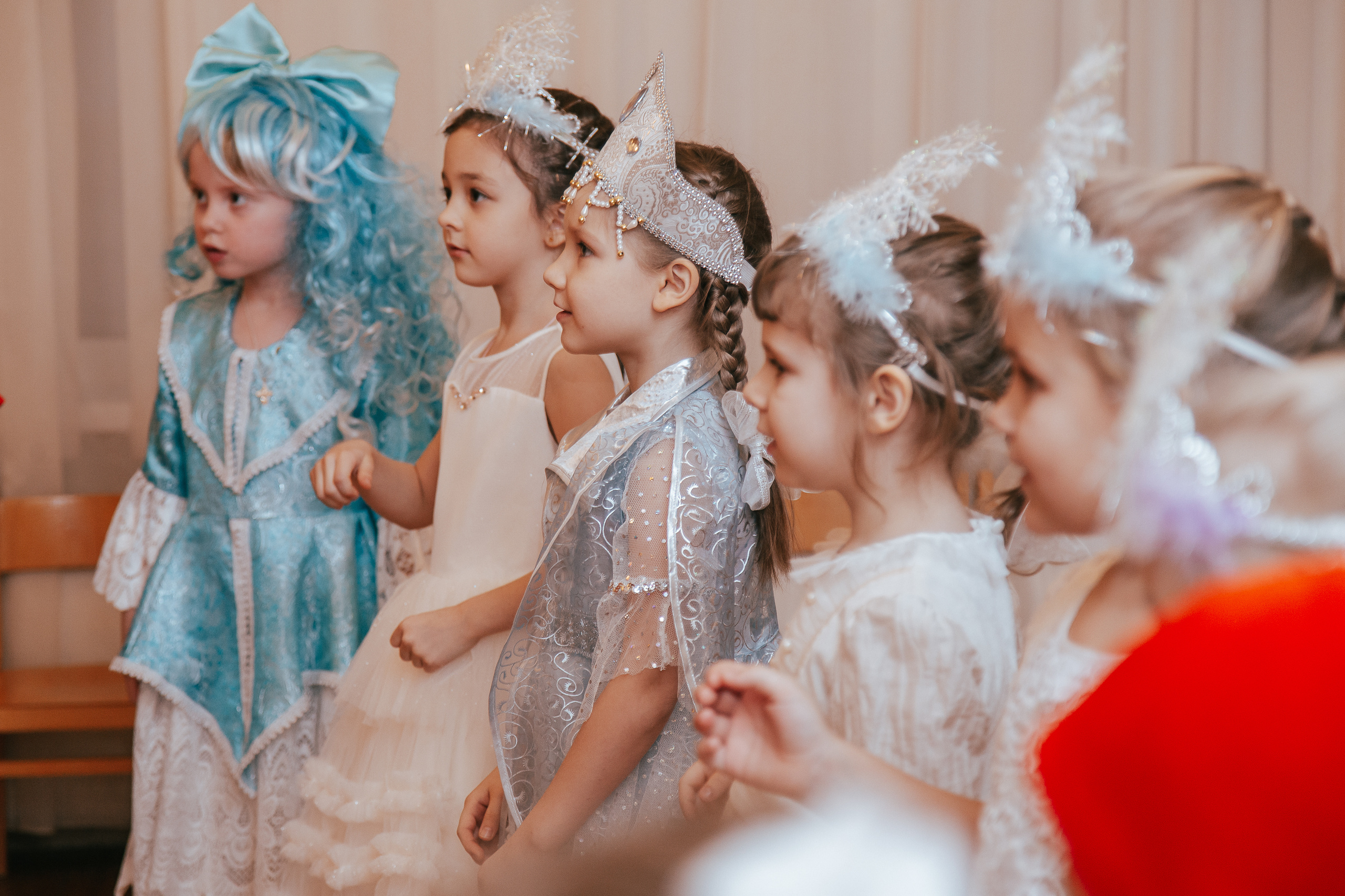 Новый год в саду. Свадебный Семейный Репортажный фотограф в Москве