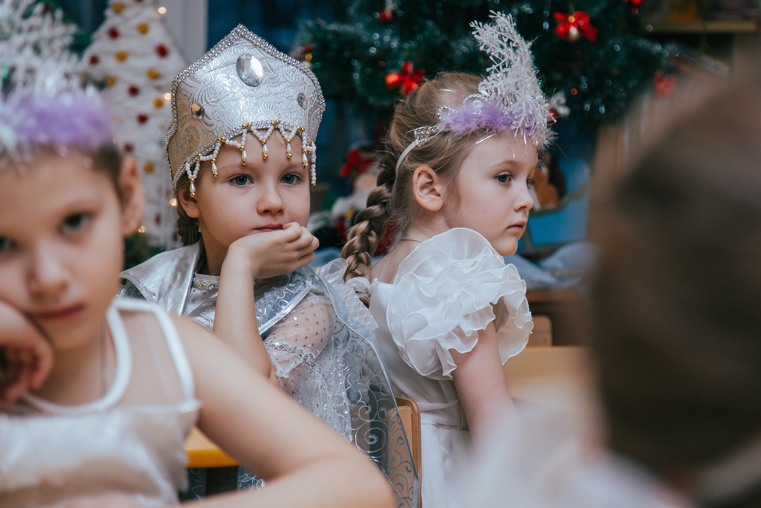 Новый год в саду. Свадебный Семейный Репортажный фотограф в Москве