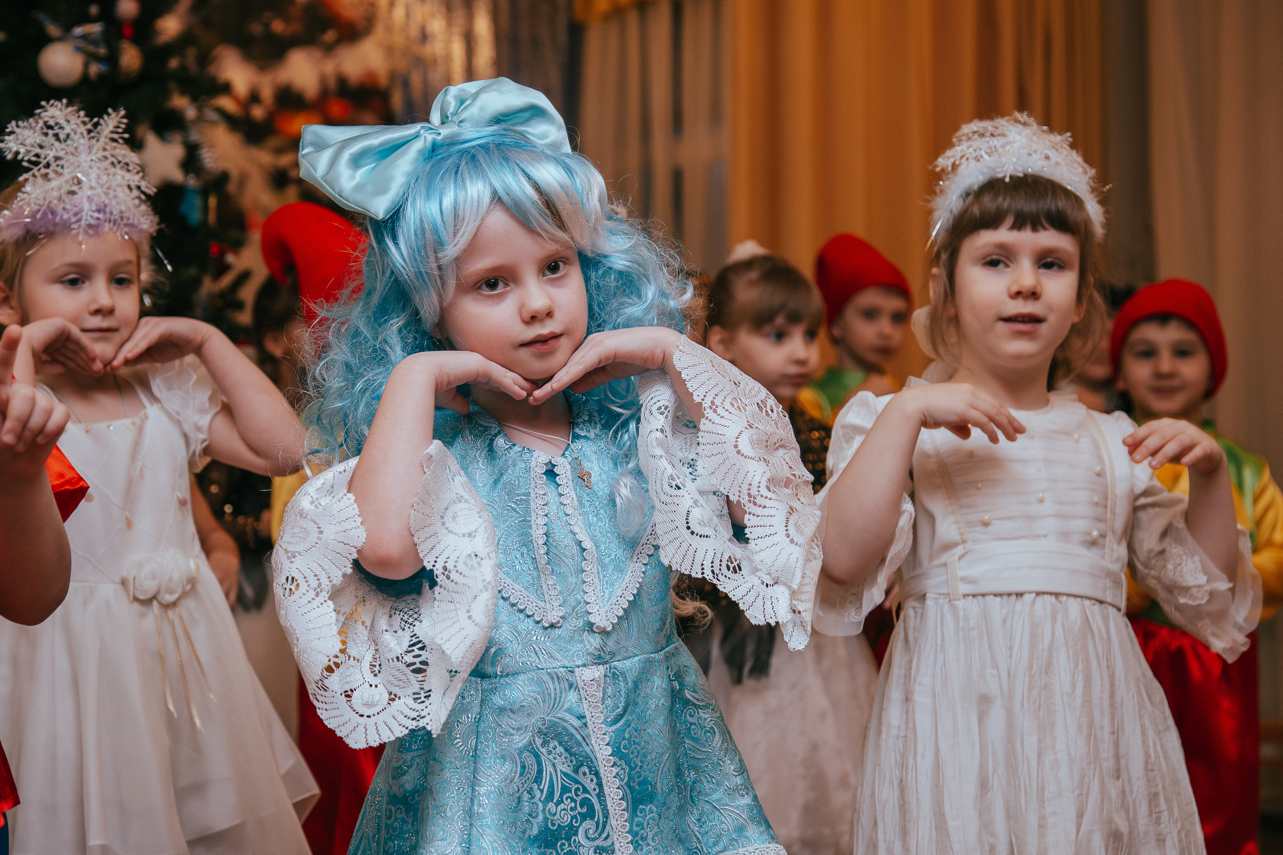 Новый год в саду. Свадебный Семейный Репортажный фотограф в Москве