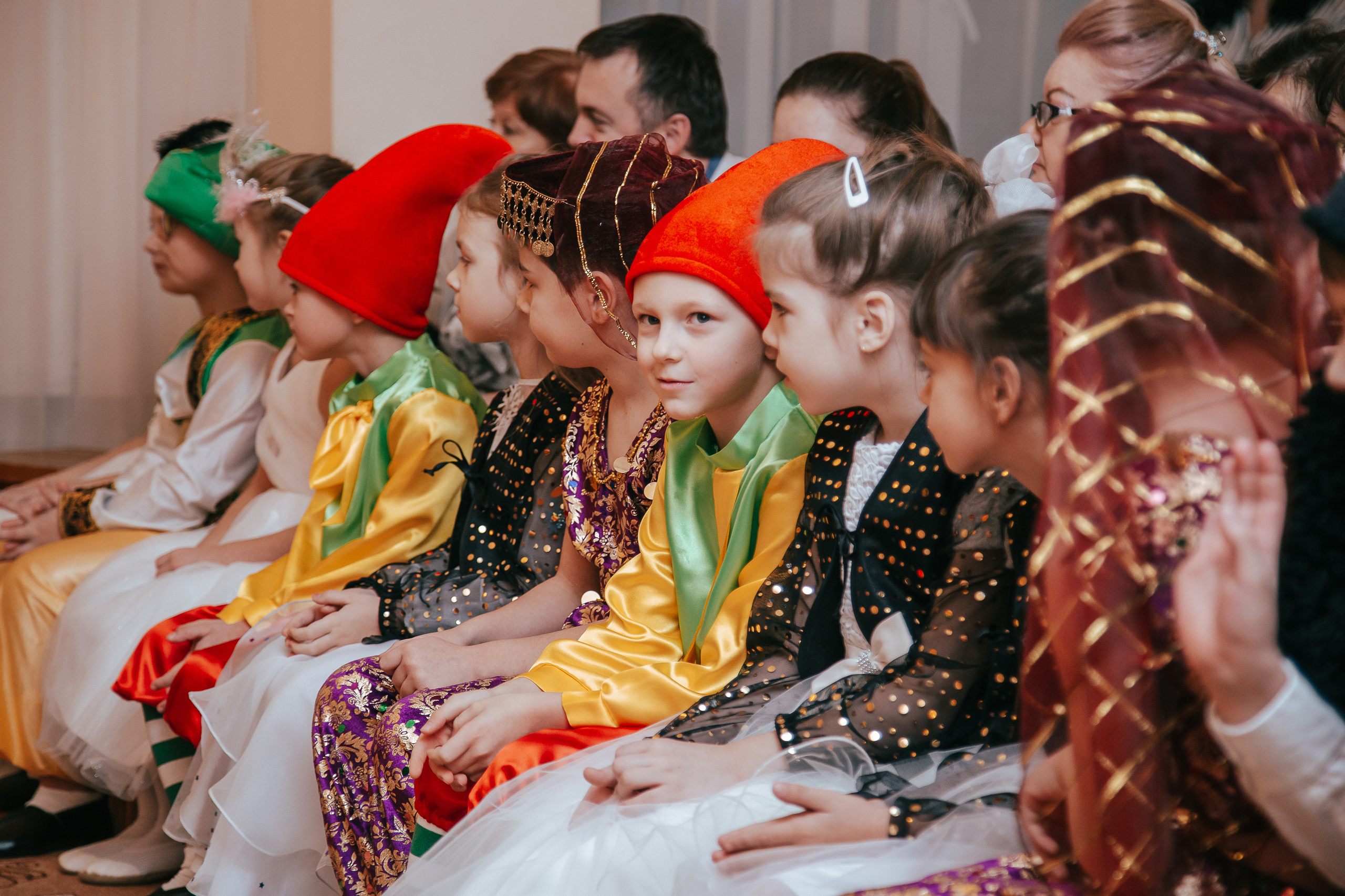 Новый год в саду. Свадебный Семейный Репортажный фотограф в Москве