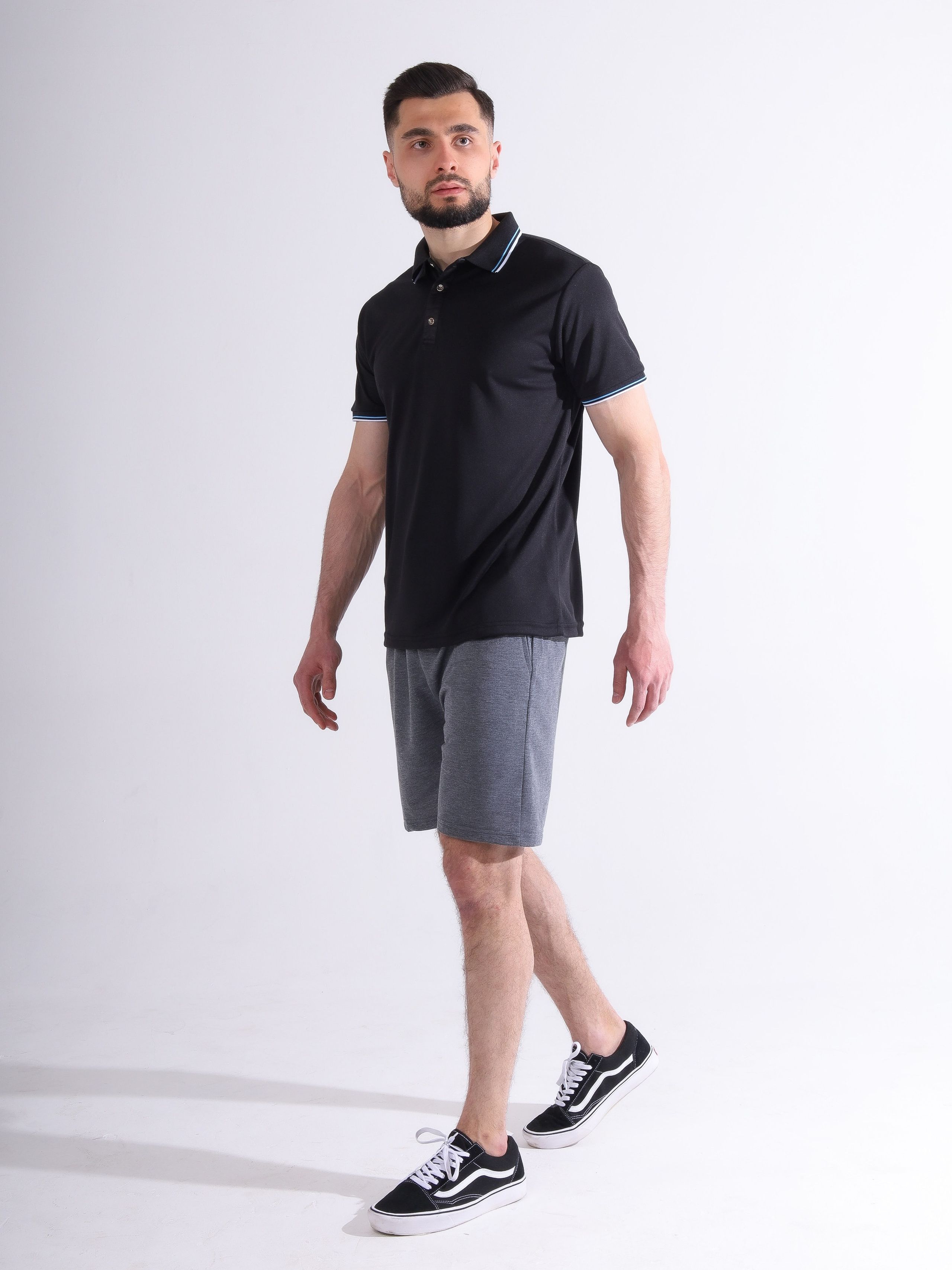 Футболка и шорты. Ваш семейный фотограф