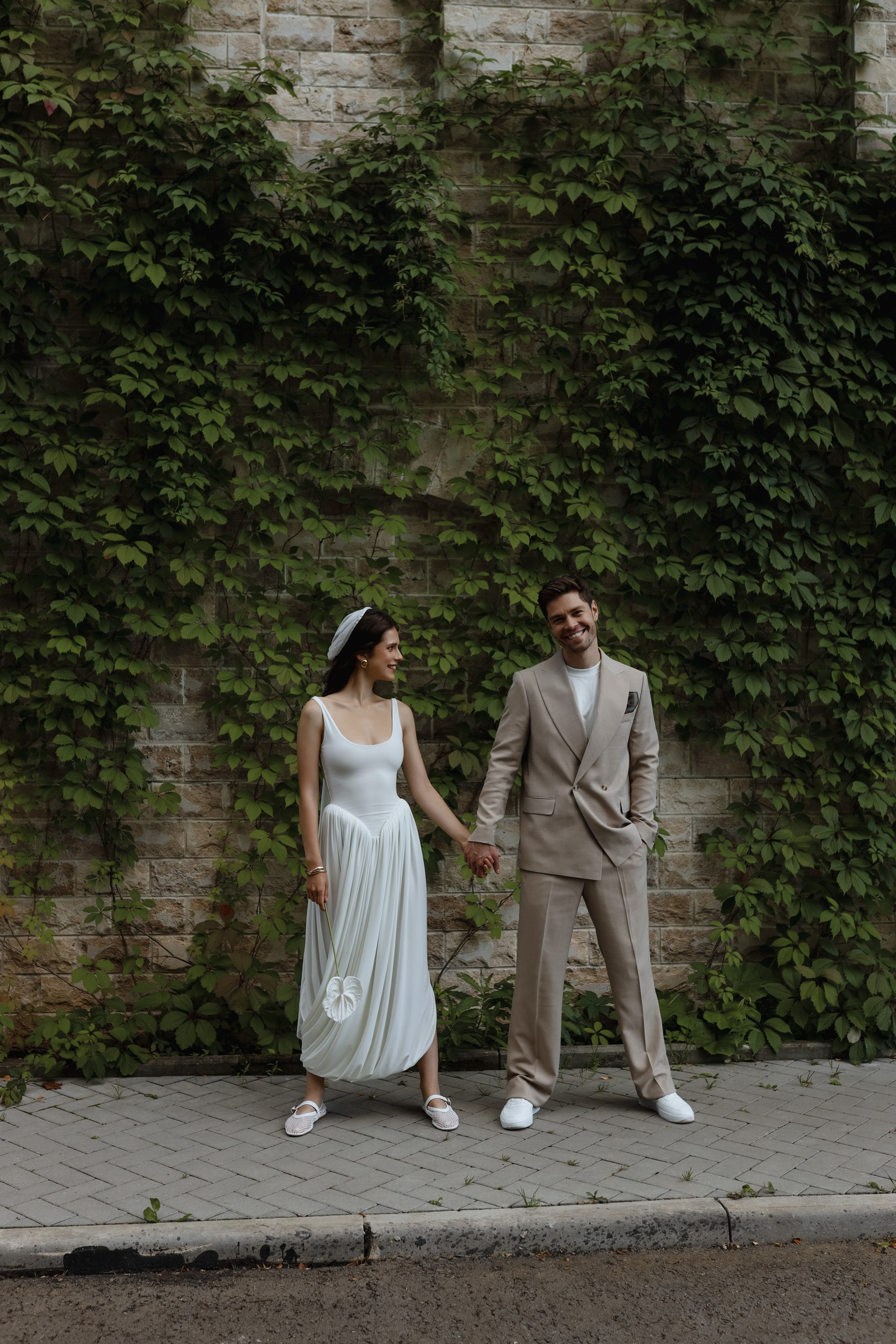 Крис и София