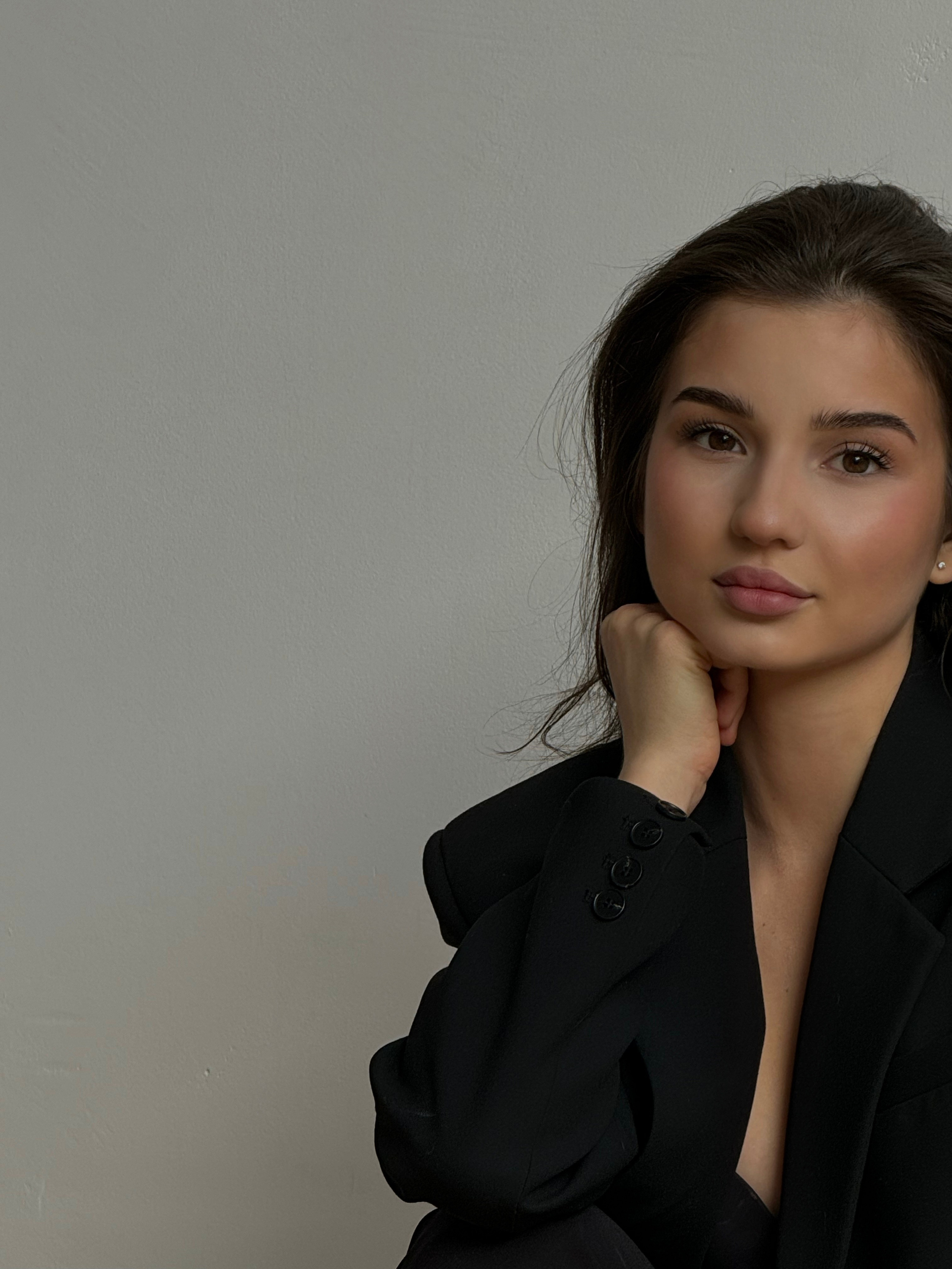 Amina. Стиль и креатив. Позиционирование твоего бренда