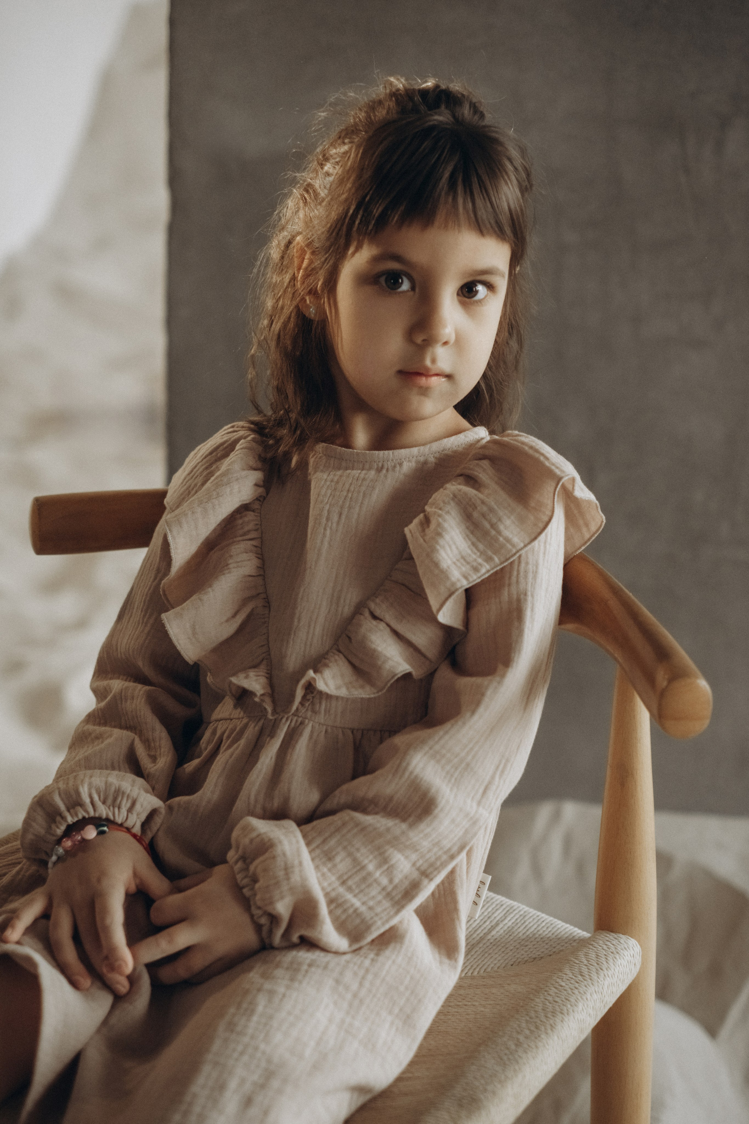 Семейная фотосессия в студии. Семейный и детский фотограф в Санкт-Петербурге