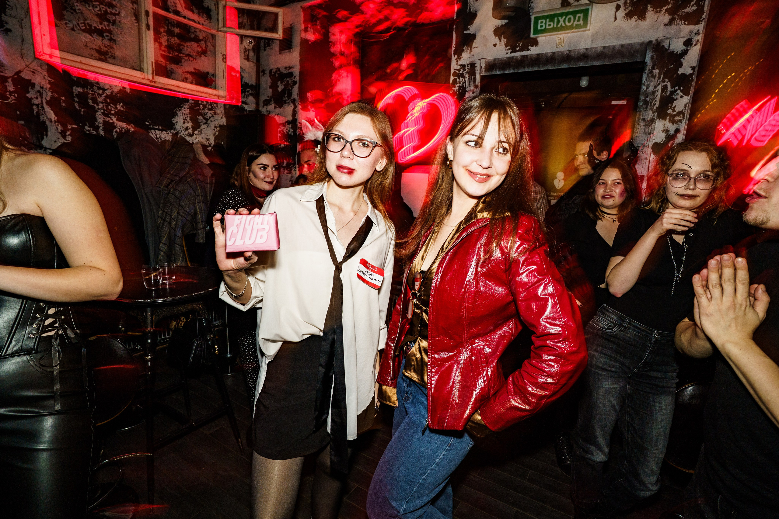 Halloween party. Бар разбитых сердец. Концертный и репортажный фотограф в Санкт-Петербурге Слава Пахомов