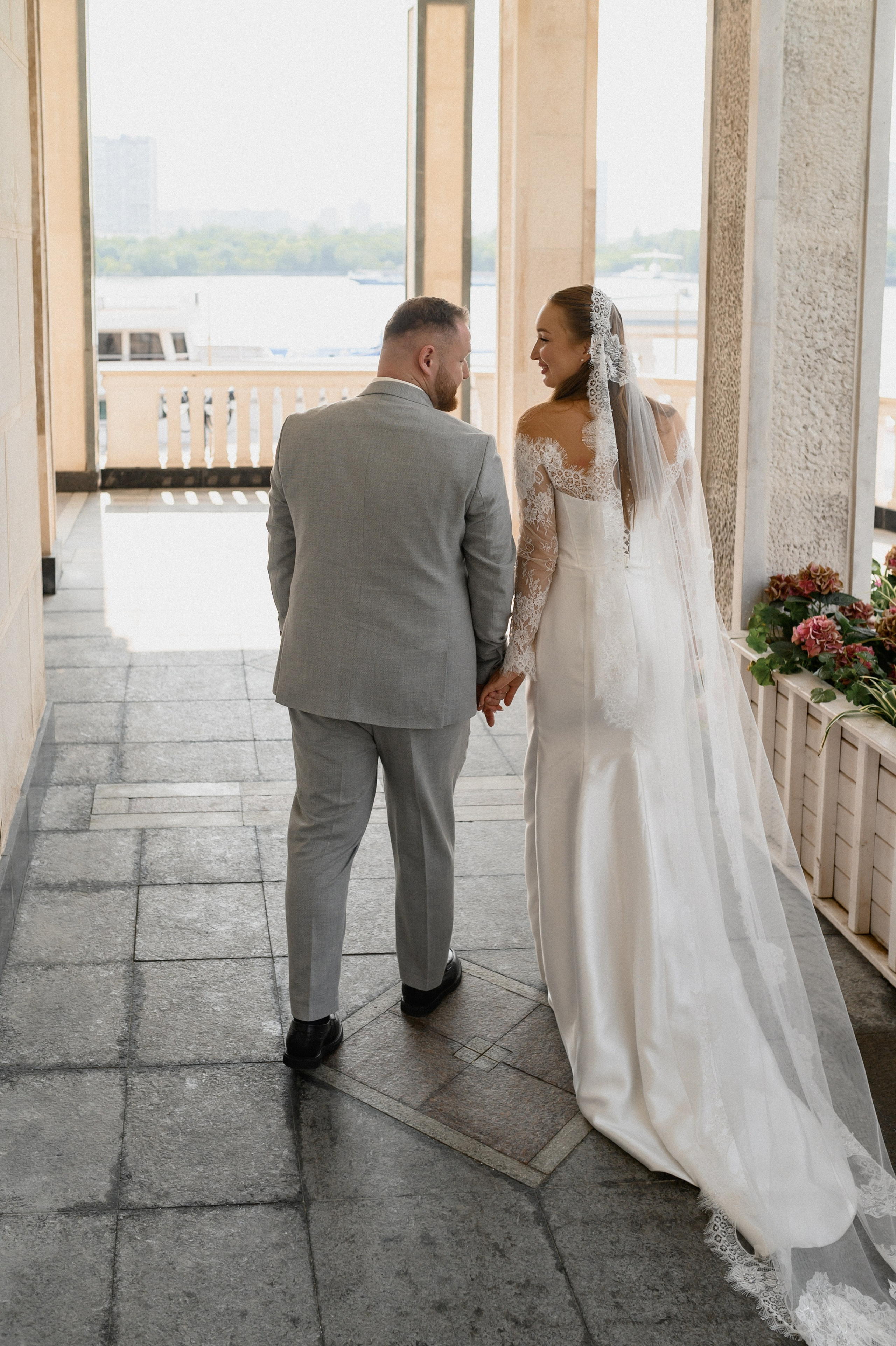 Денис и Даша. Северный речной вокзал. Семейный и свадебный lifestyle-фотограф в Москве Мария Петрова