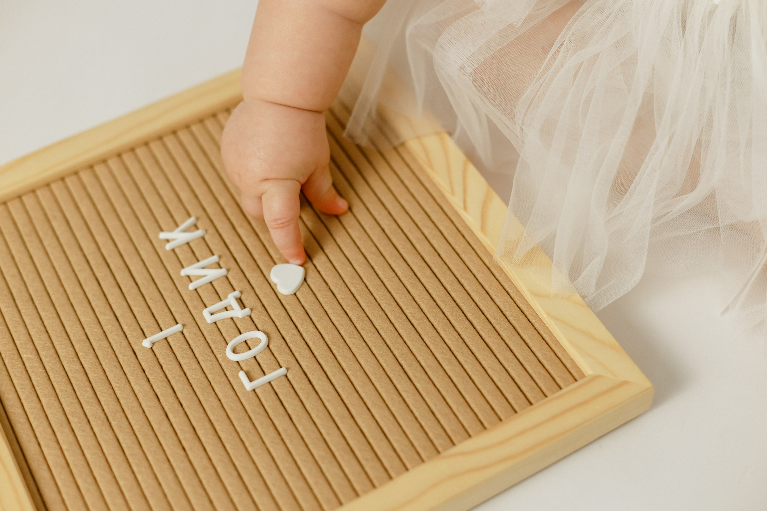 Александра. Минимализм. Детский и семейный фотограф в Краснодаре Альбина Морозова