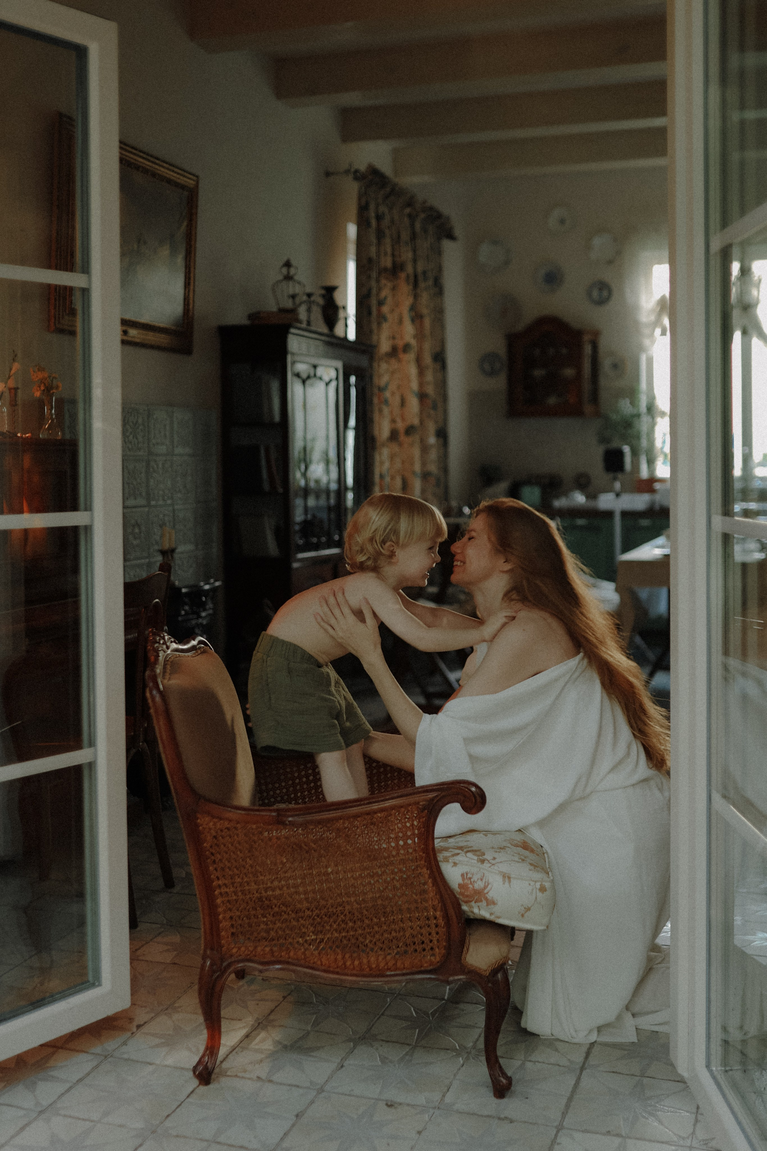 Мама и сын. Детский и семейный фотограф, съемка новорожденных Москва